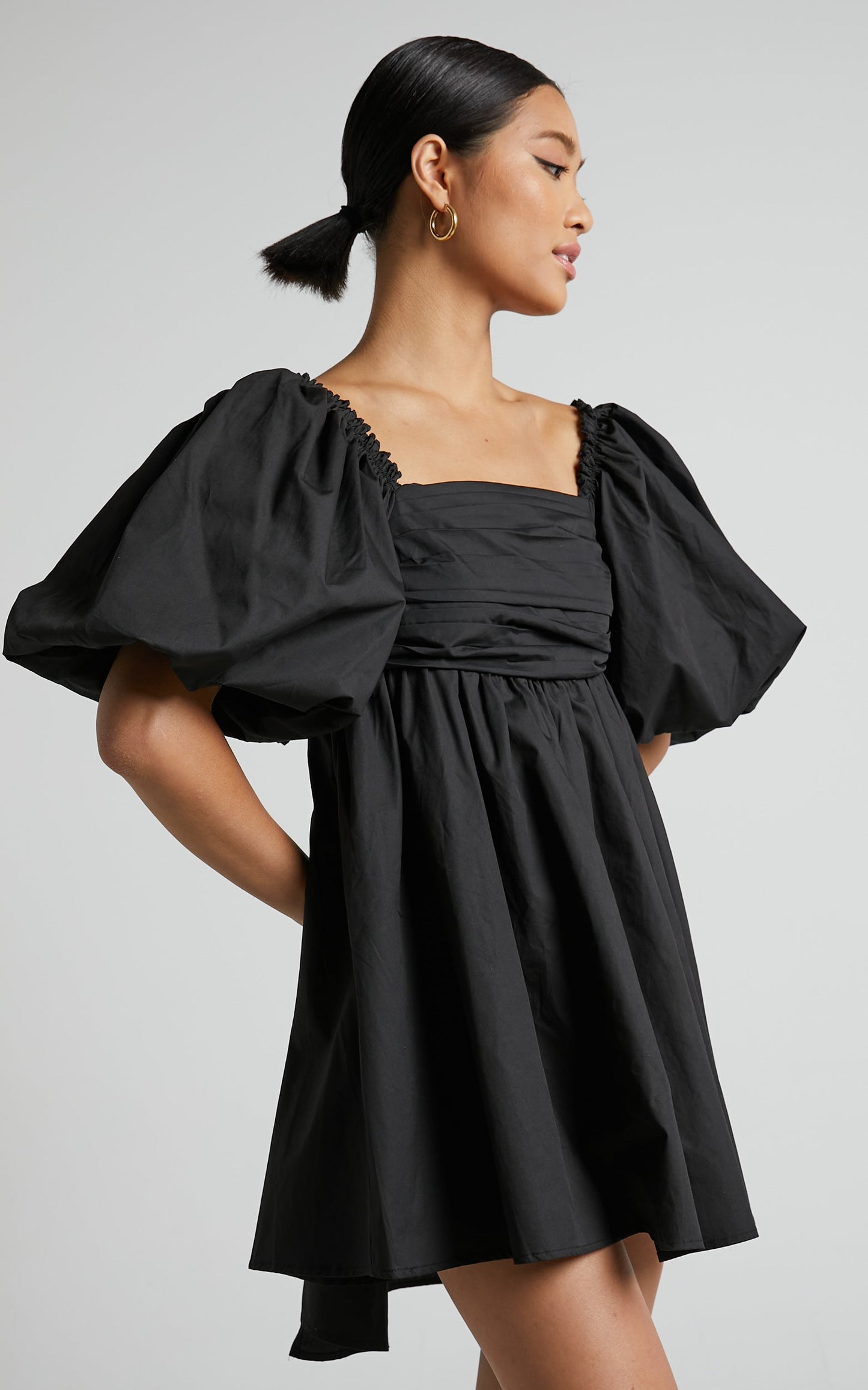 Melony Mini Dress - Cotton Poplin Puff Sleeve Dress in Black