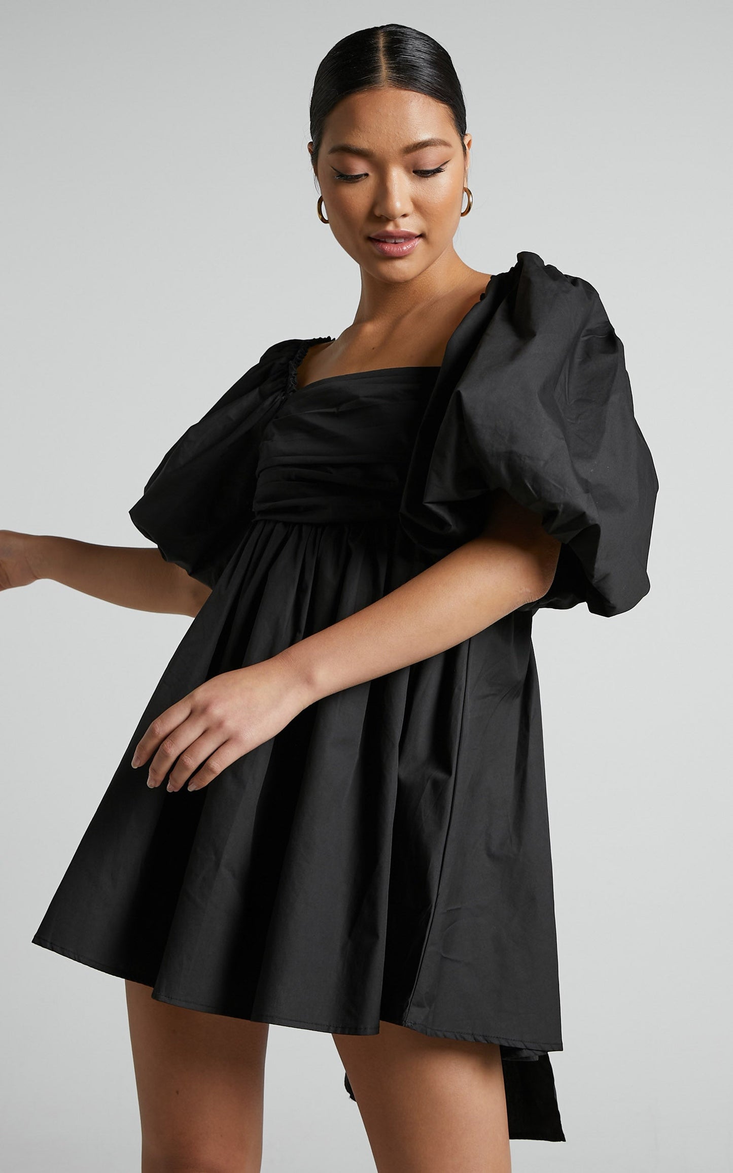 Melony Mini Dress - Cotton Poplin Puff Sleeve Dress in Black