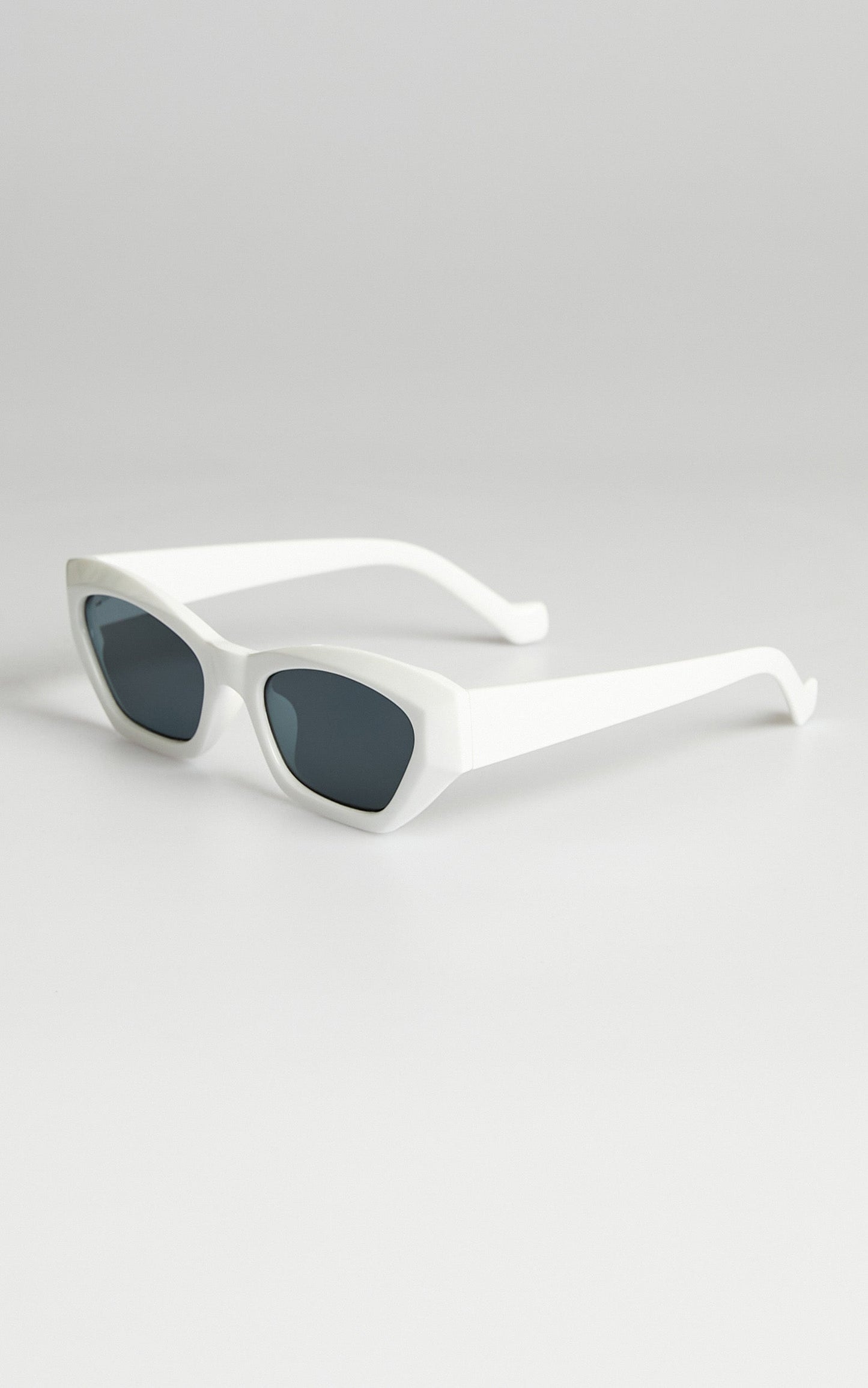 Melora Sunglasses in White