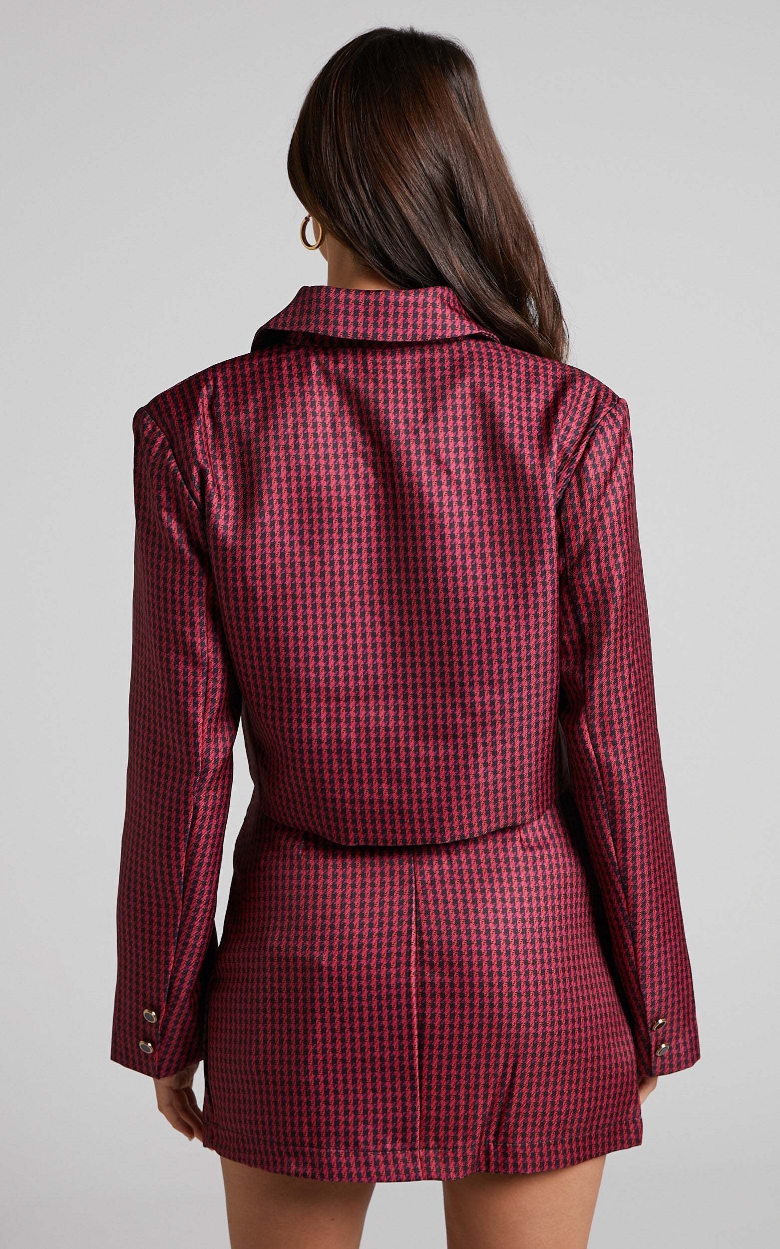 Merie Blazer - Cropped Double Breasted Houndstooth Blazer in Burgundy