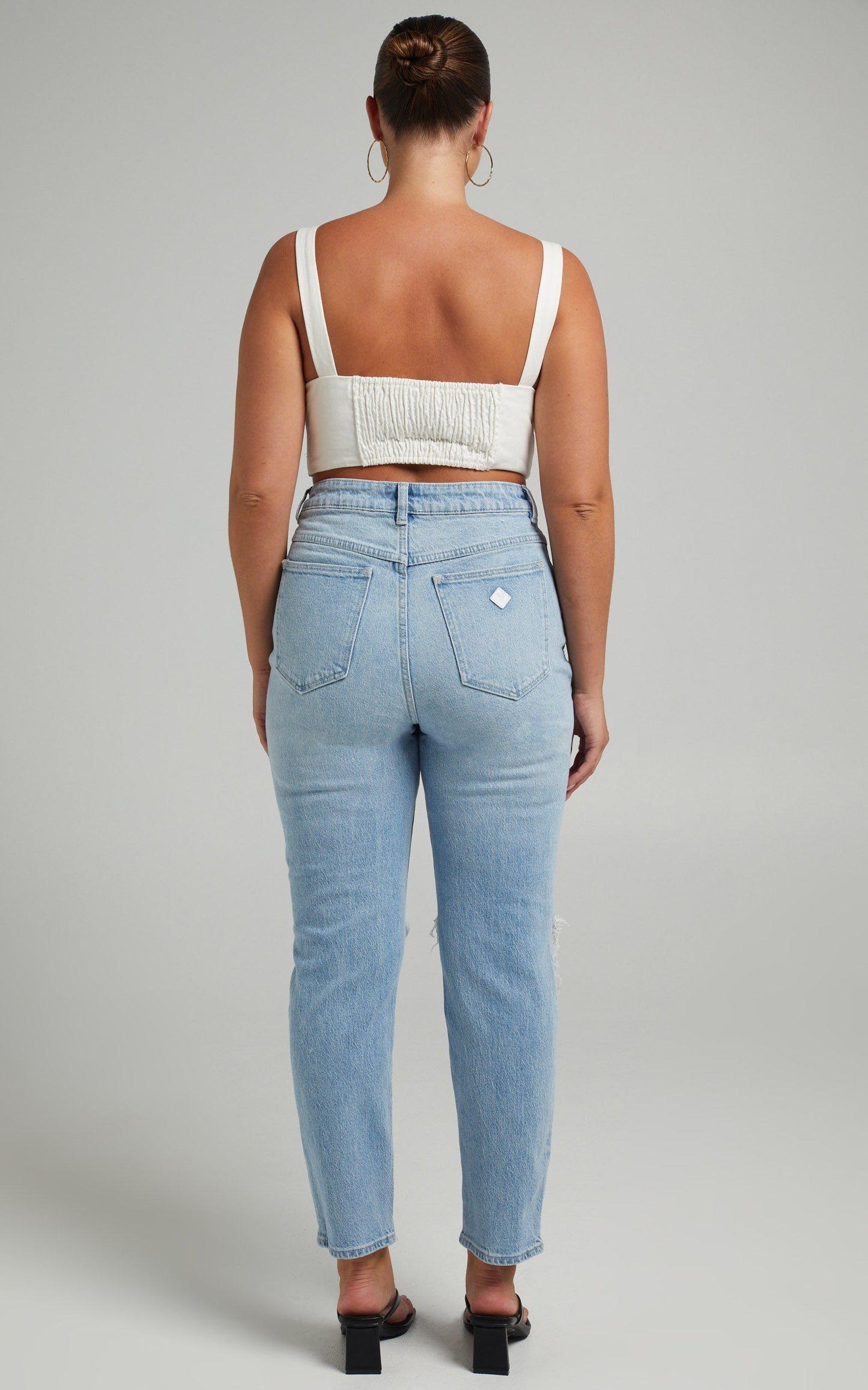 Abrand - A '94 High Slim Jean in Gina Rip