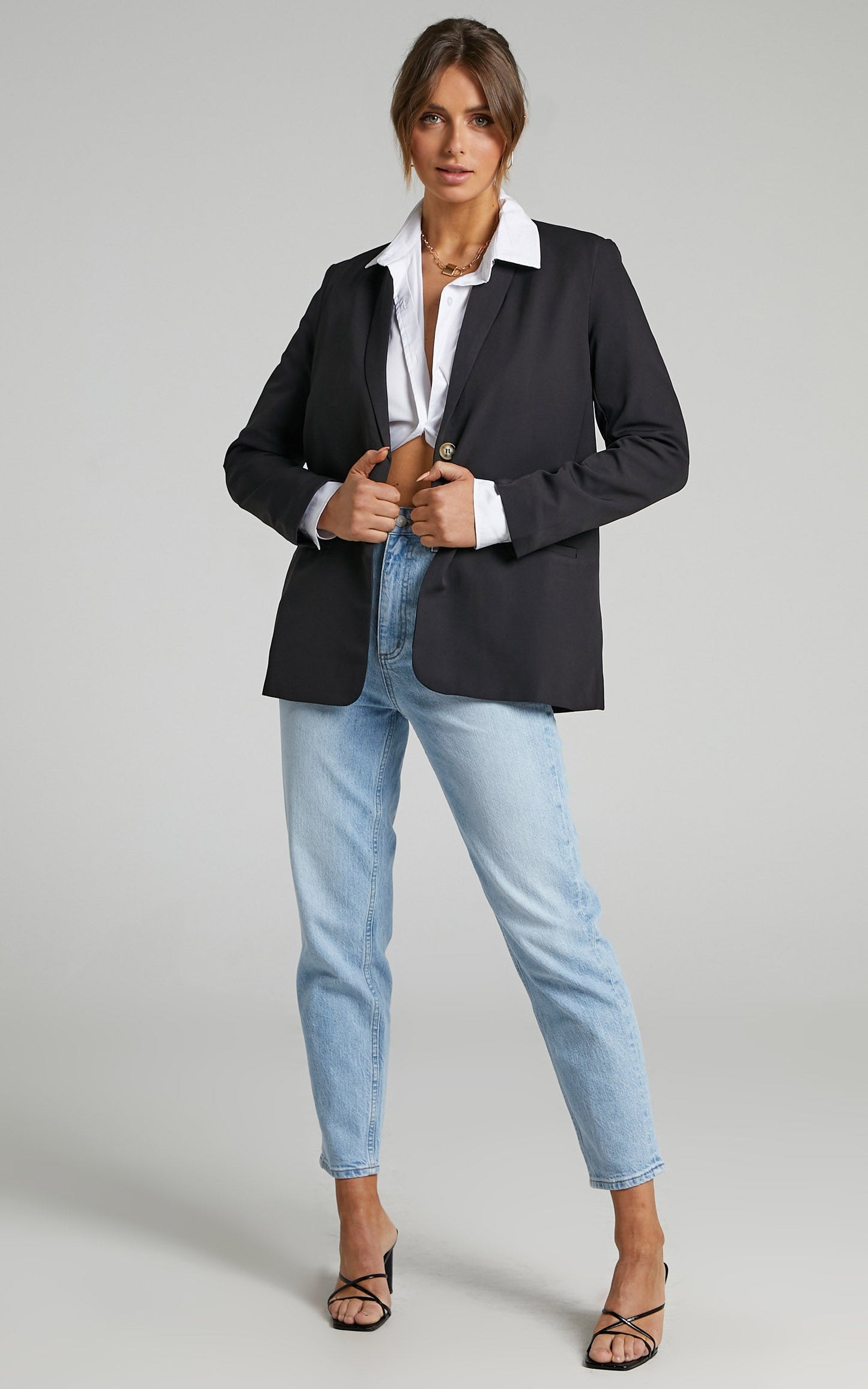 Miss Universe Blazer in Black