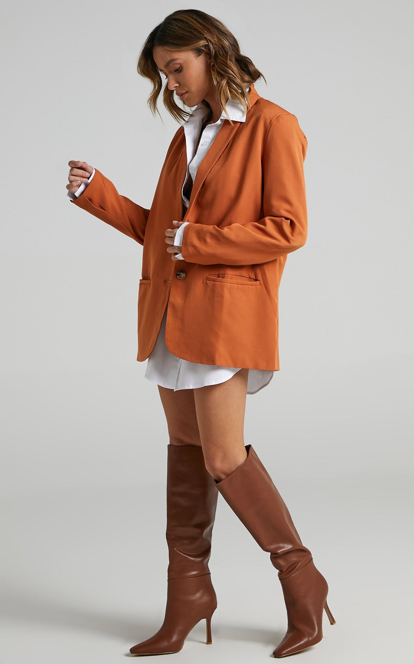 Miss Universe Blazer in Warm Camel