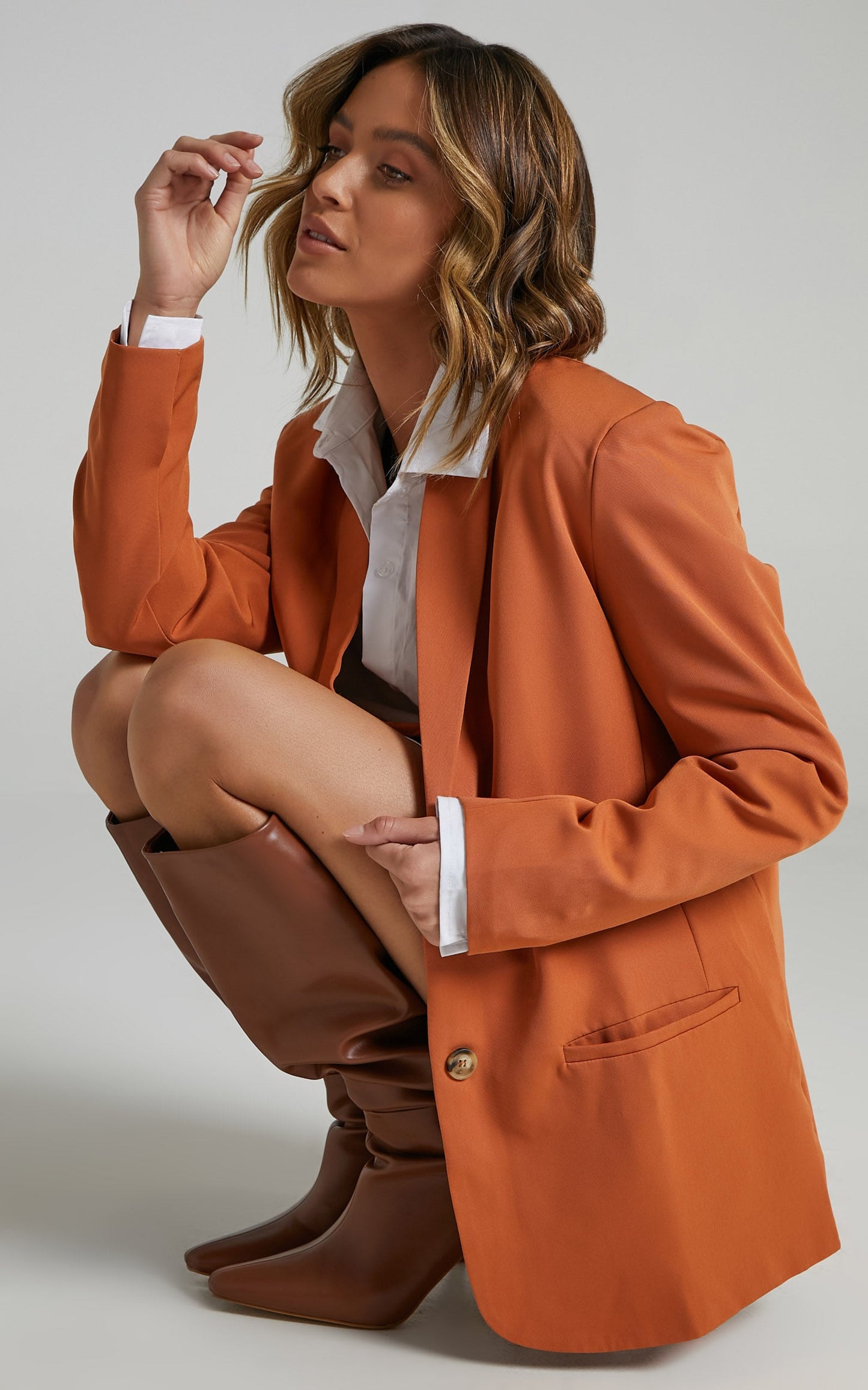 Miss Universe Blazer in Warm Camel