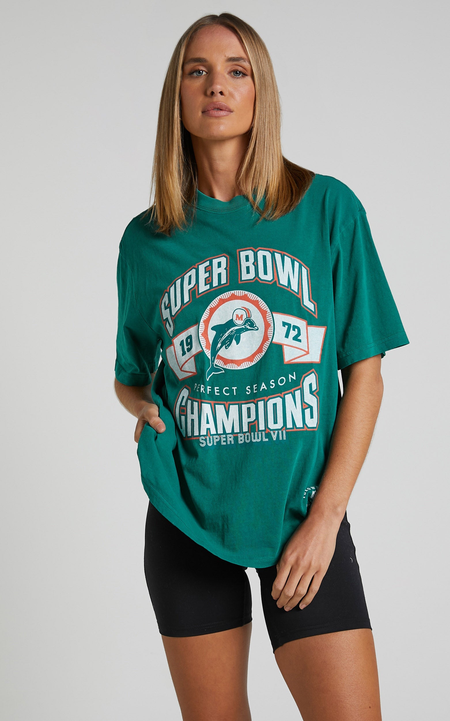 Mitchell & Ness - Miami Dolphins Perfect Season Tee in Faded Teal