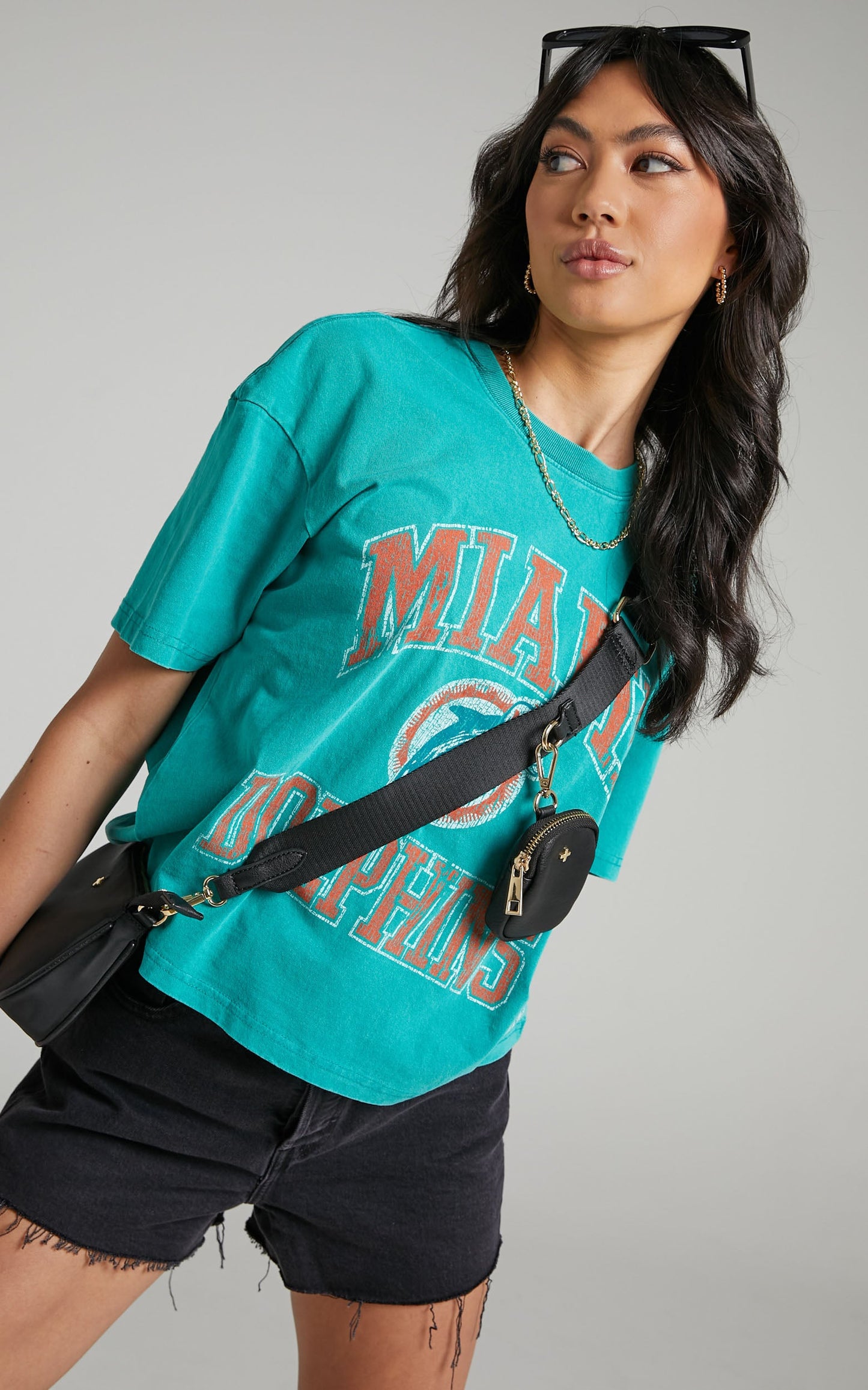 Mitchell & Ness - Ivy Arch Women's Boxy Tee Dolphins in Teal