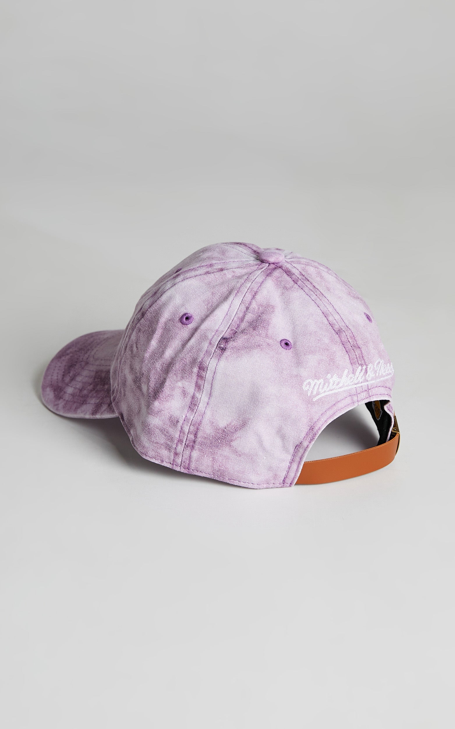 Mitchell & Ness - LA Lakers Tye Dye Cap in Purple
