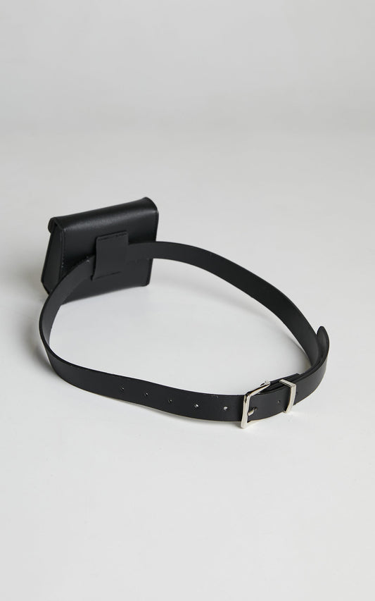 Mosi Belt Bag in Black
