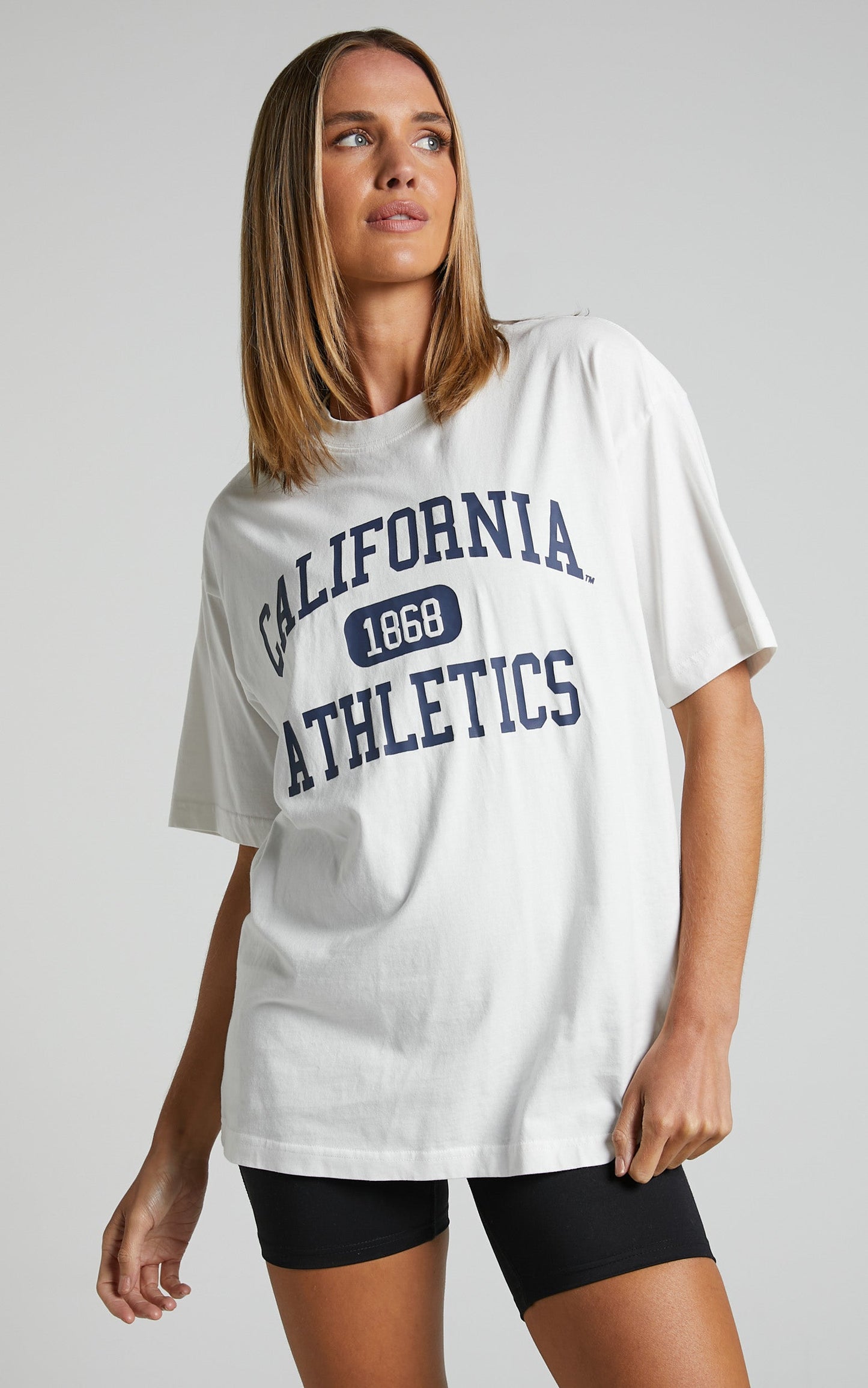 NCAA - Berkeley University Athletics Tee in Vintage White