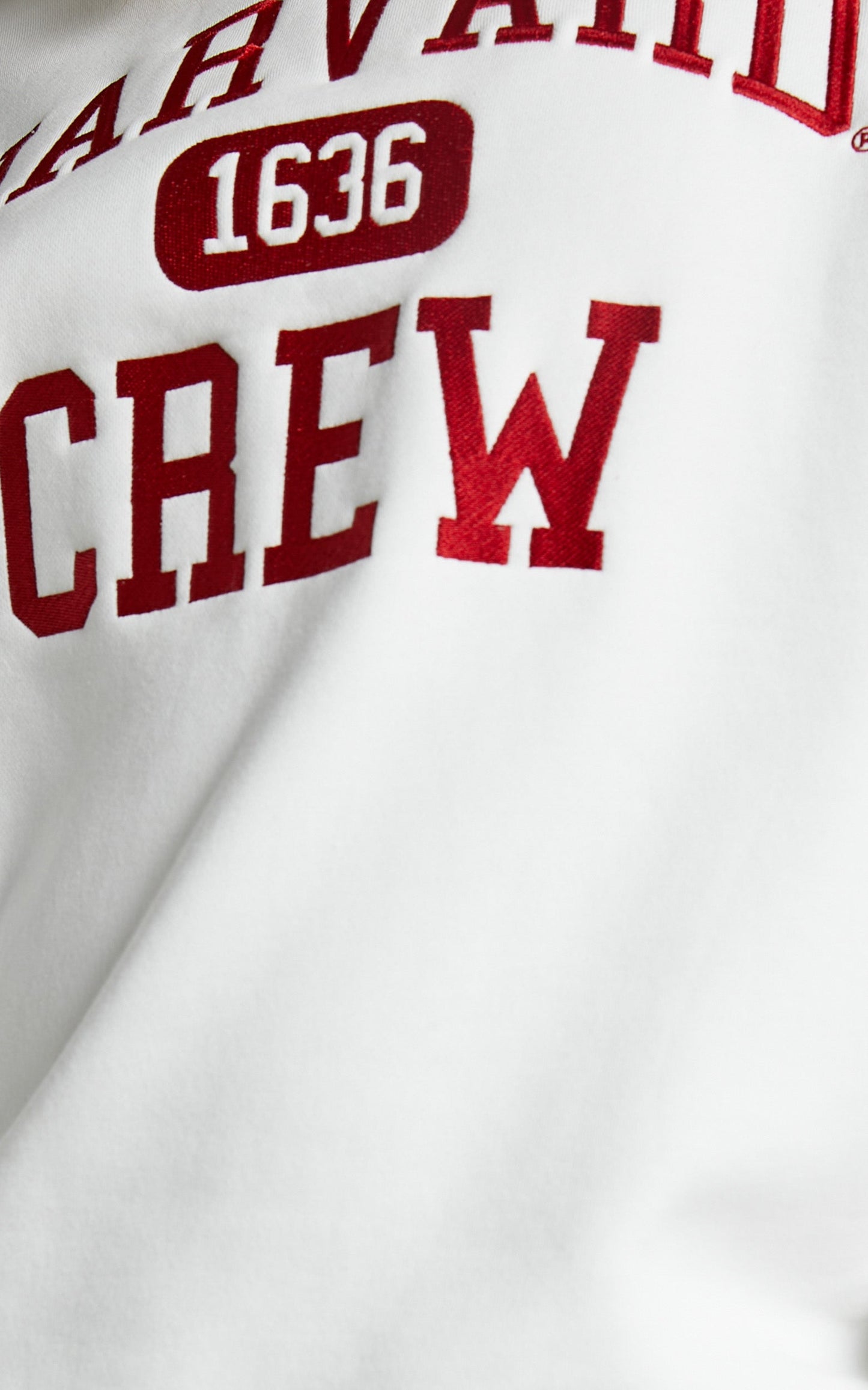 NCAA - Harvard University Athletics Crew in Vintage White