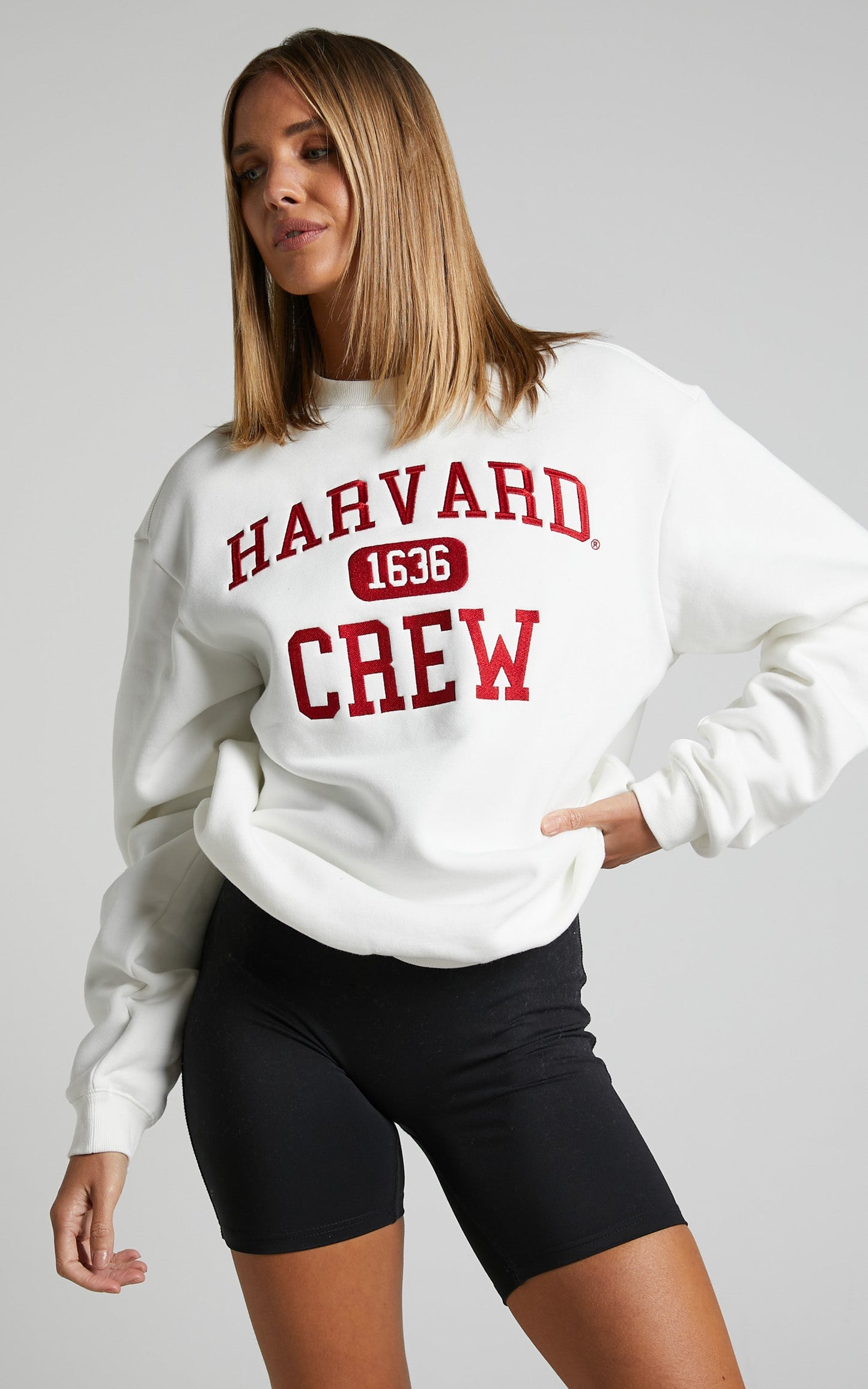 NCAA - Harvard University Athletics Crew in Vintage White