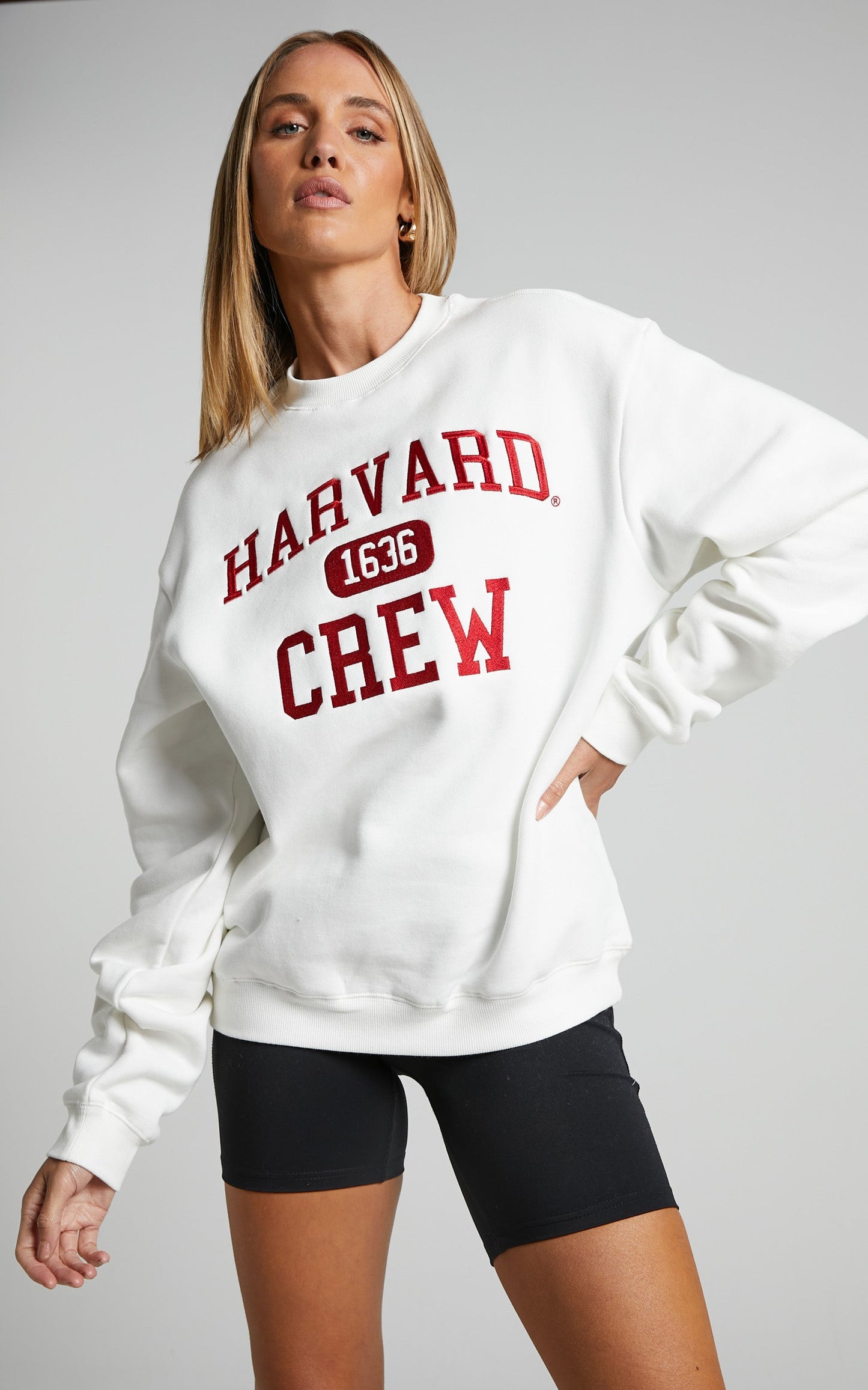 NCAA - Harvard University Athletics Crew in Vintage White