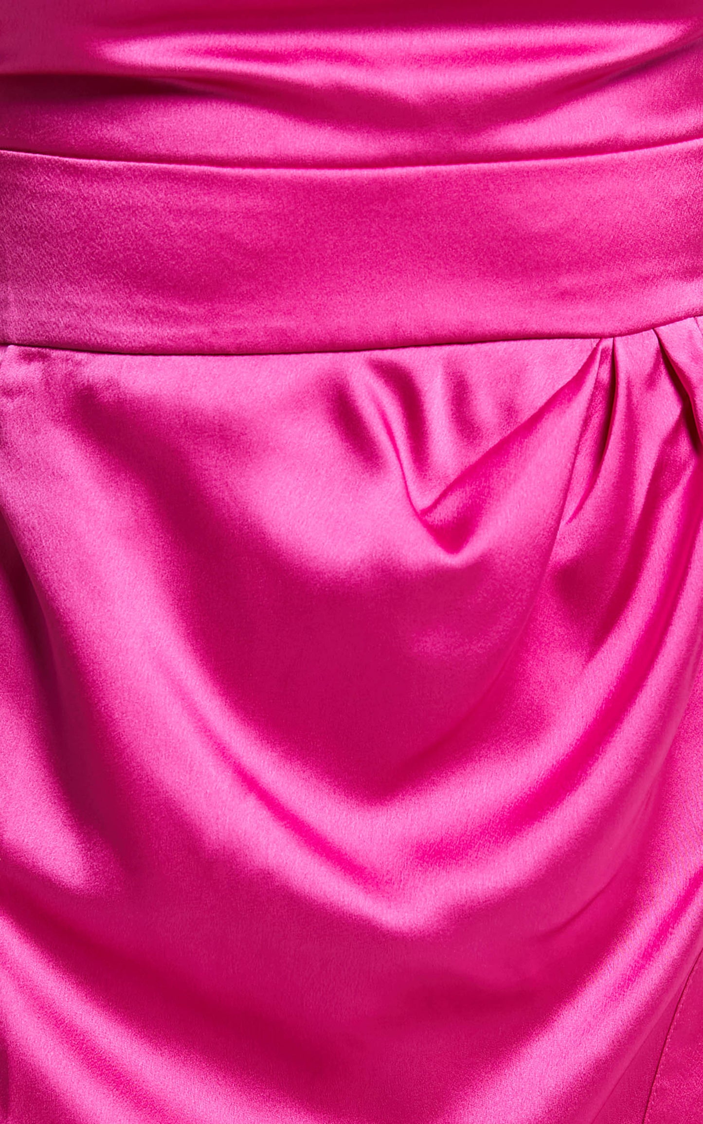 Naesa Dress in Pink Satin