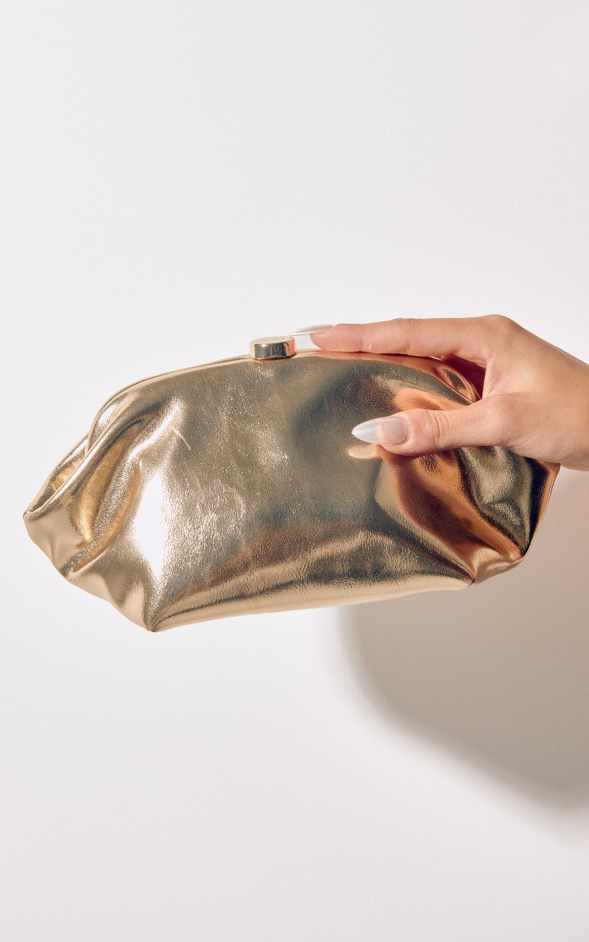 Olga Berg - Tally Metallic Clutch in Gold