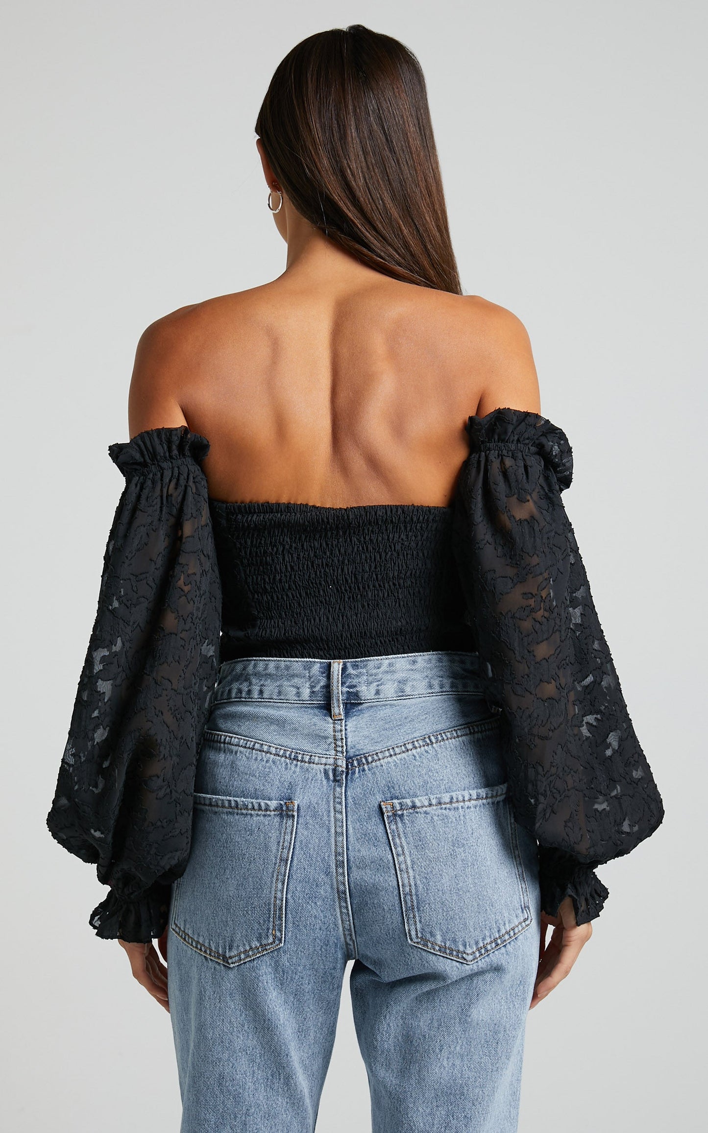 Ozuru Strapless Sweetheart Long Puff Sleeve Bodysuit in Black