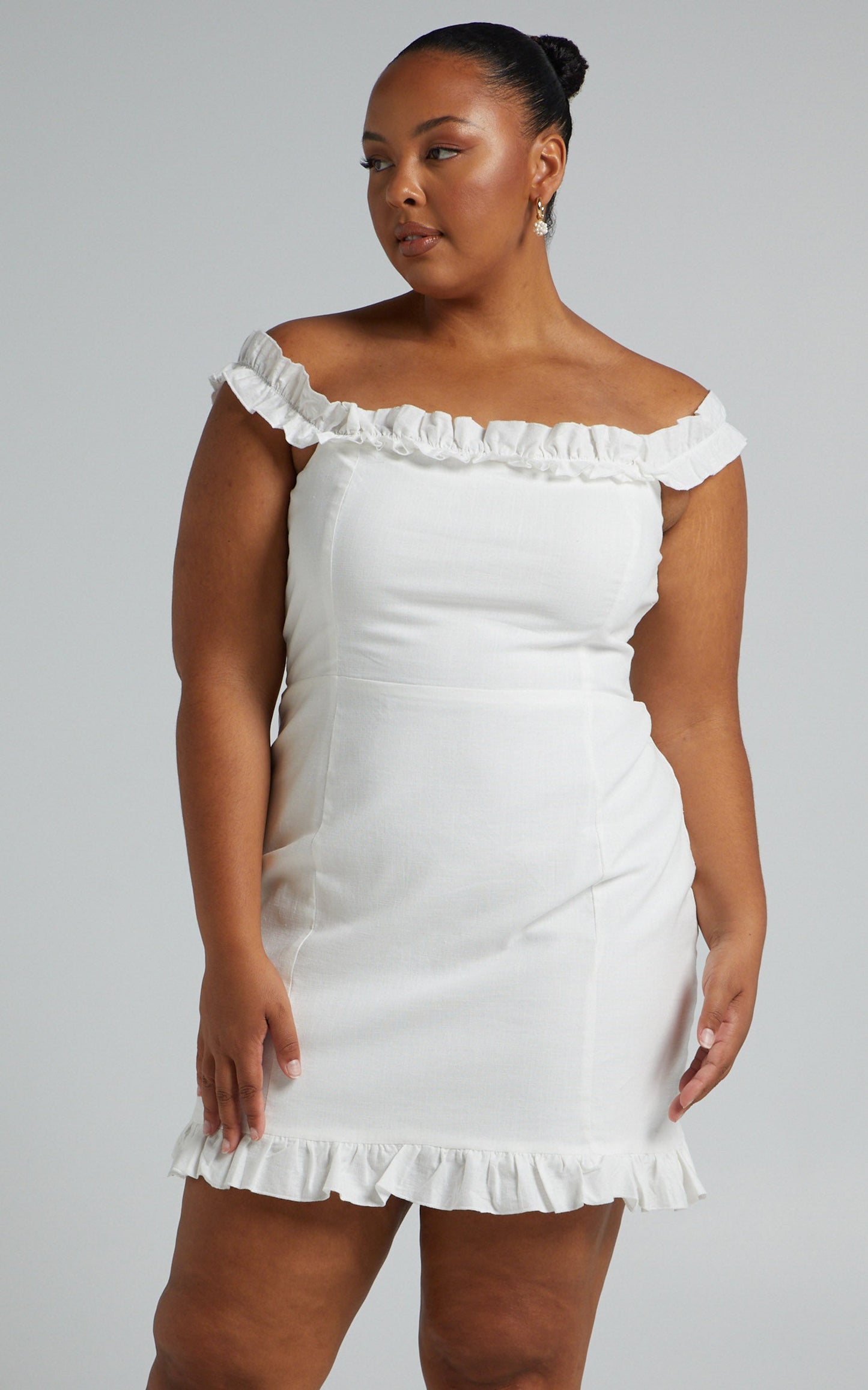Days of Summer Dress in White Linen Look