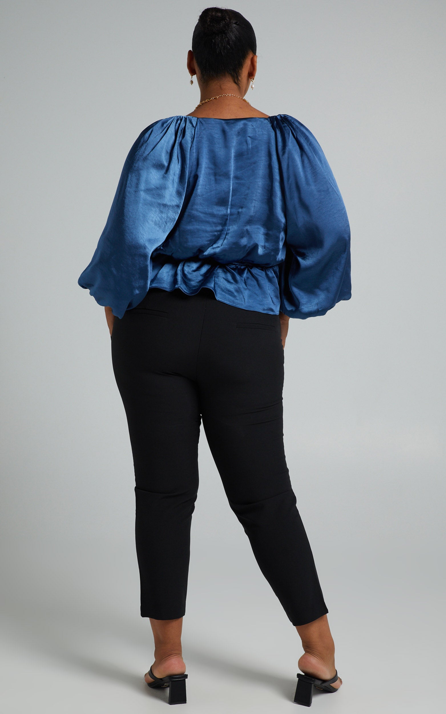 Rosette Balloon Sleeve Top in Dusty Blue