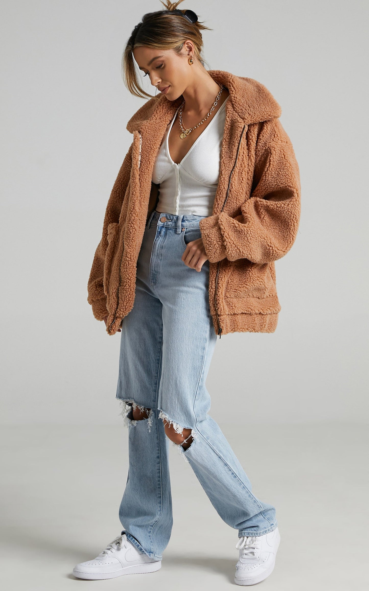 Point Blank Jacket in Mocha Teddy