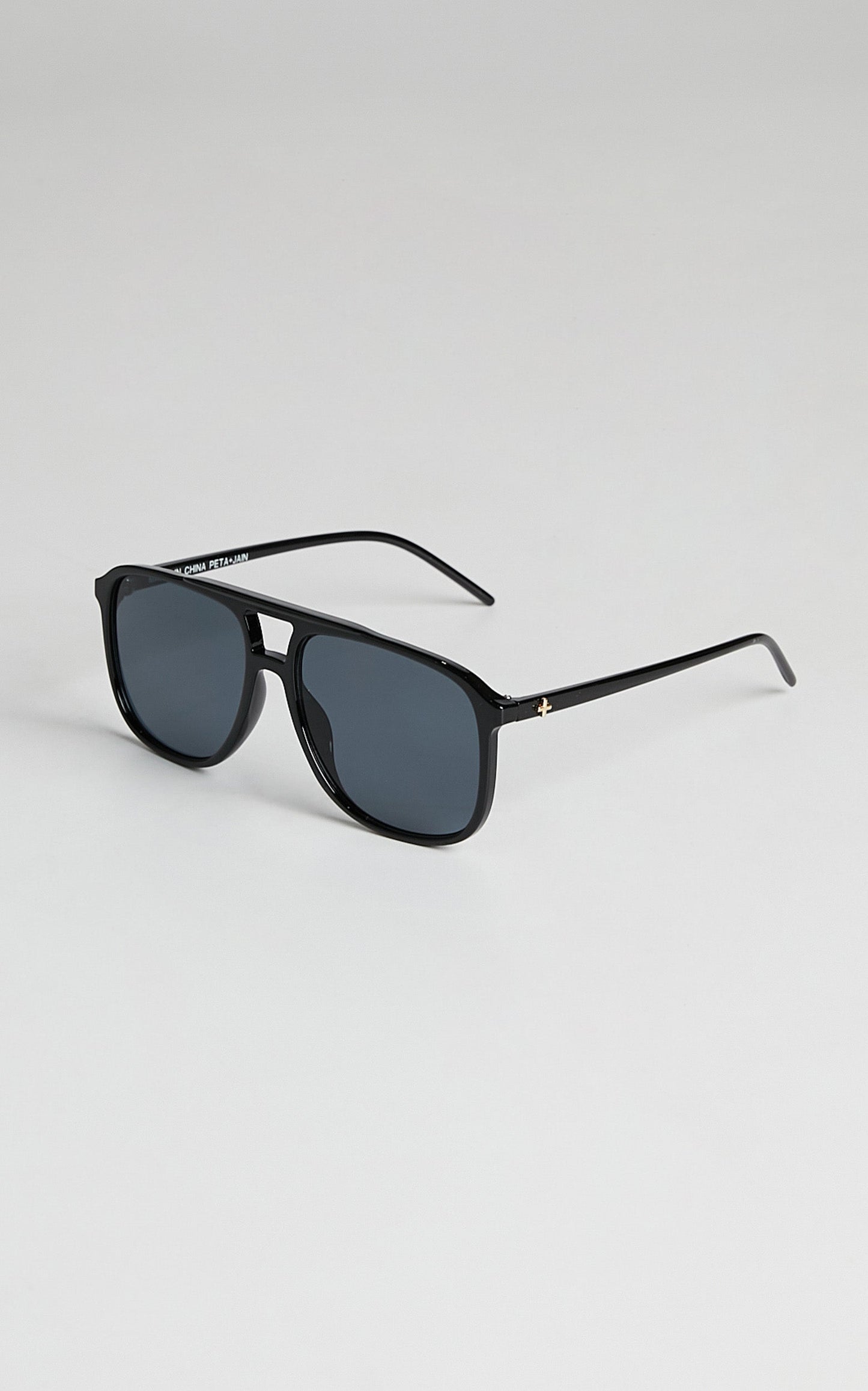 Peta And Jain - Elle Sunglasses in Black