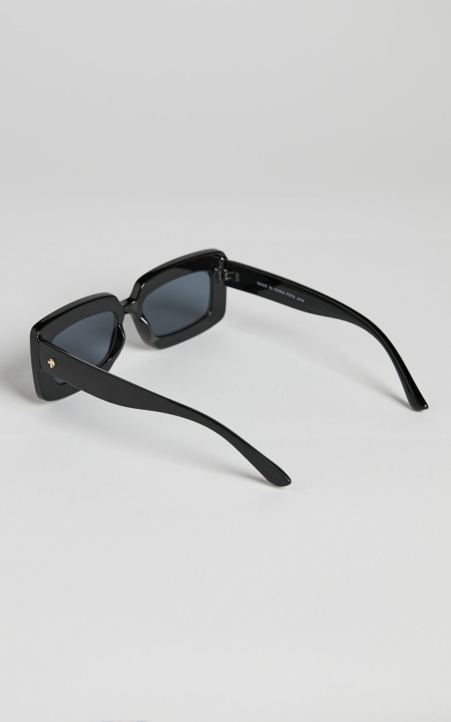 Peta and Jain - Blurred Sunglasses in Black
