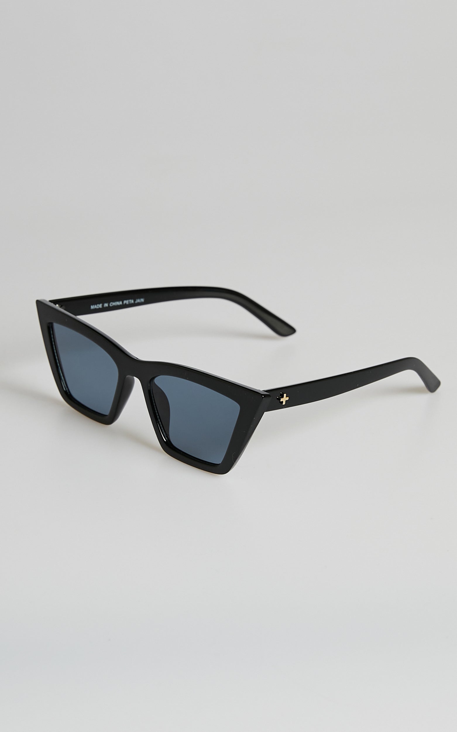 Peta and Jain - Bowie Sunglasses in Black
