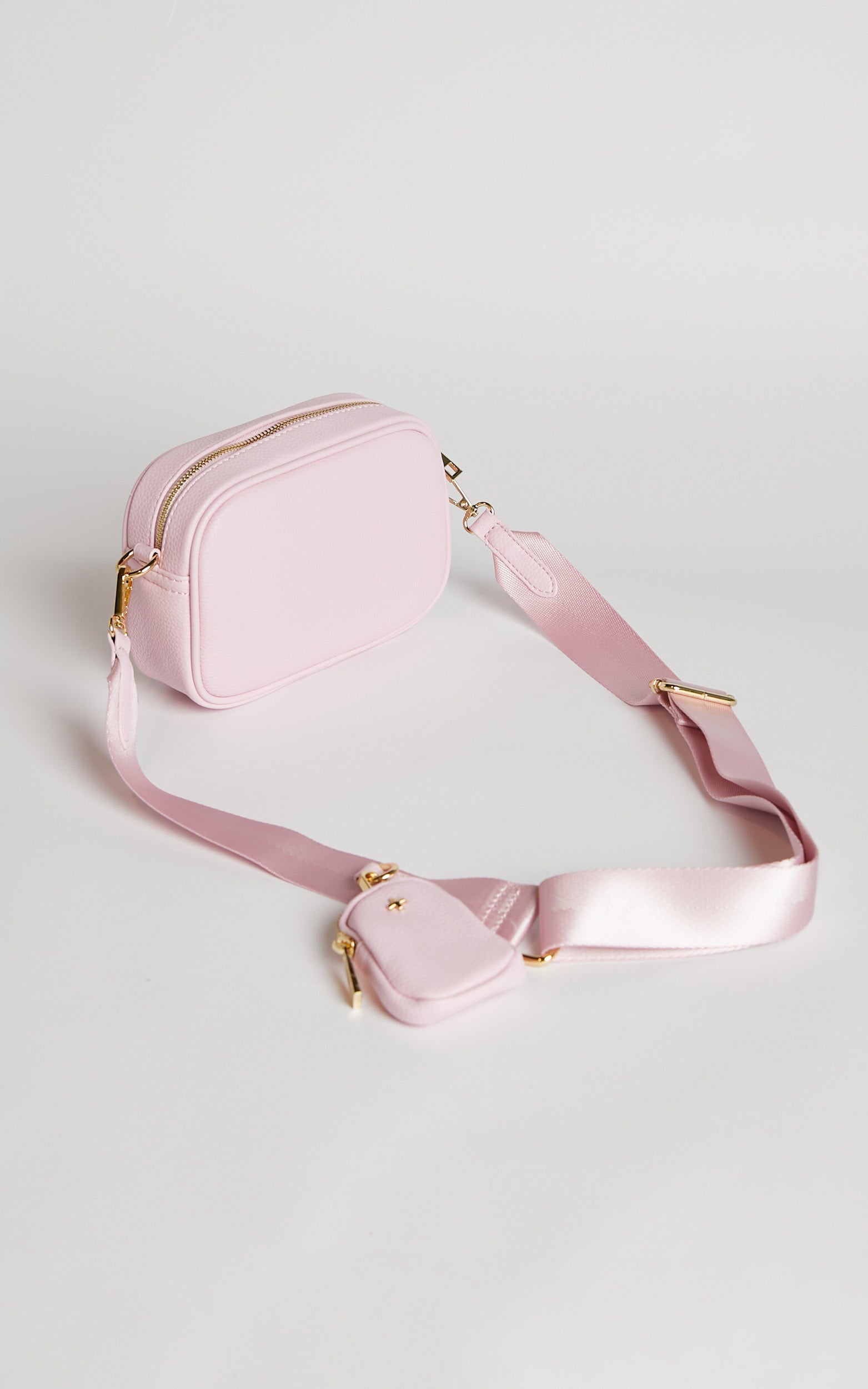 Peta and Jain - Justice Bag in Pink Pebble / Gold