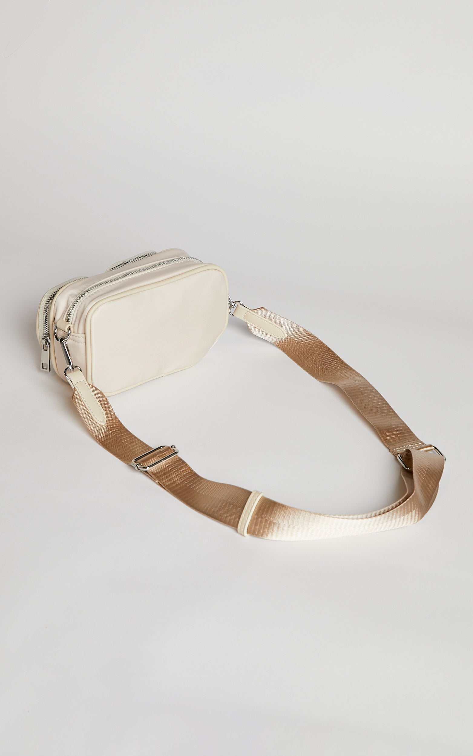Peta and Jain - Lala Bag in Bisque Nylon / Silver