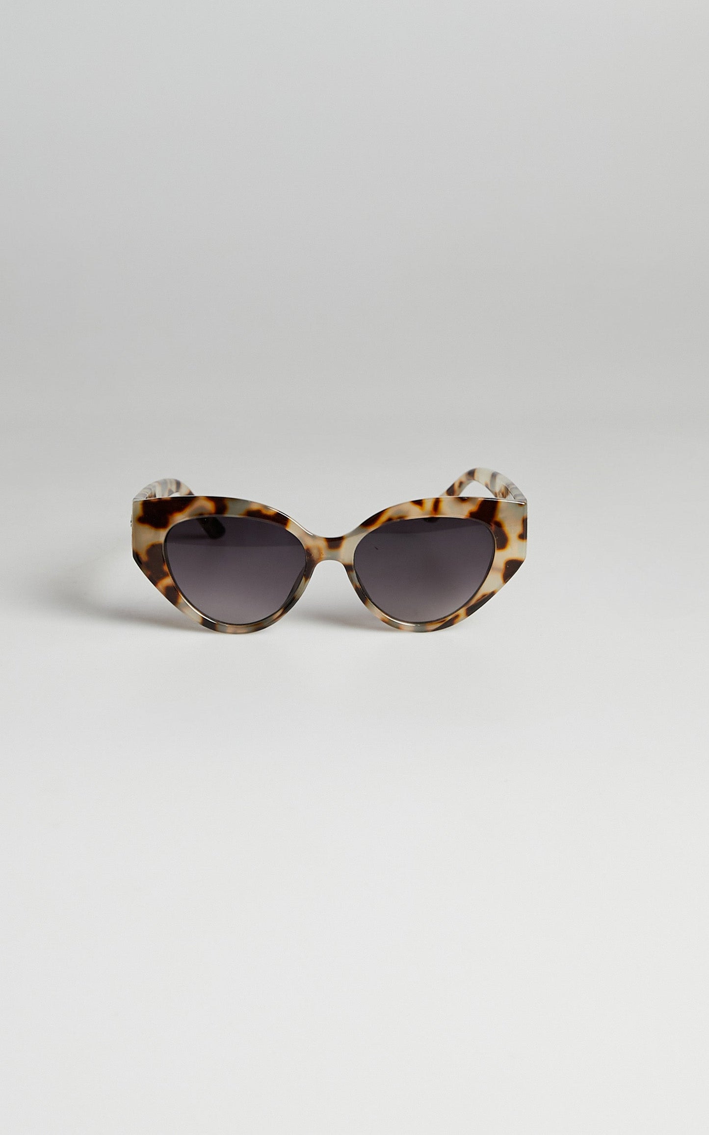 Peta and Jain - Libertine Sunglasses in Milky Tort/Black Fade