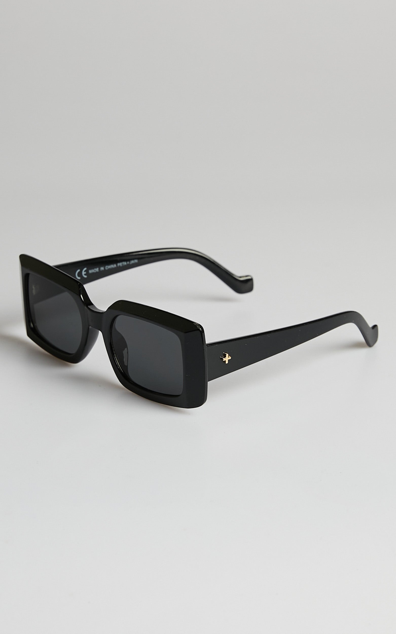 Peta and Jain - Lopez Sunglasses in Black Frame Black Lens