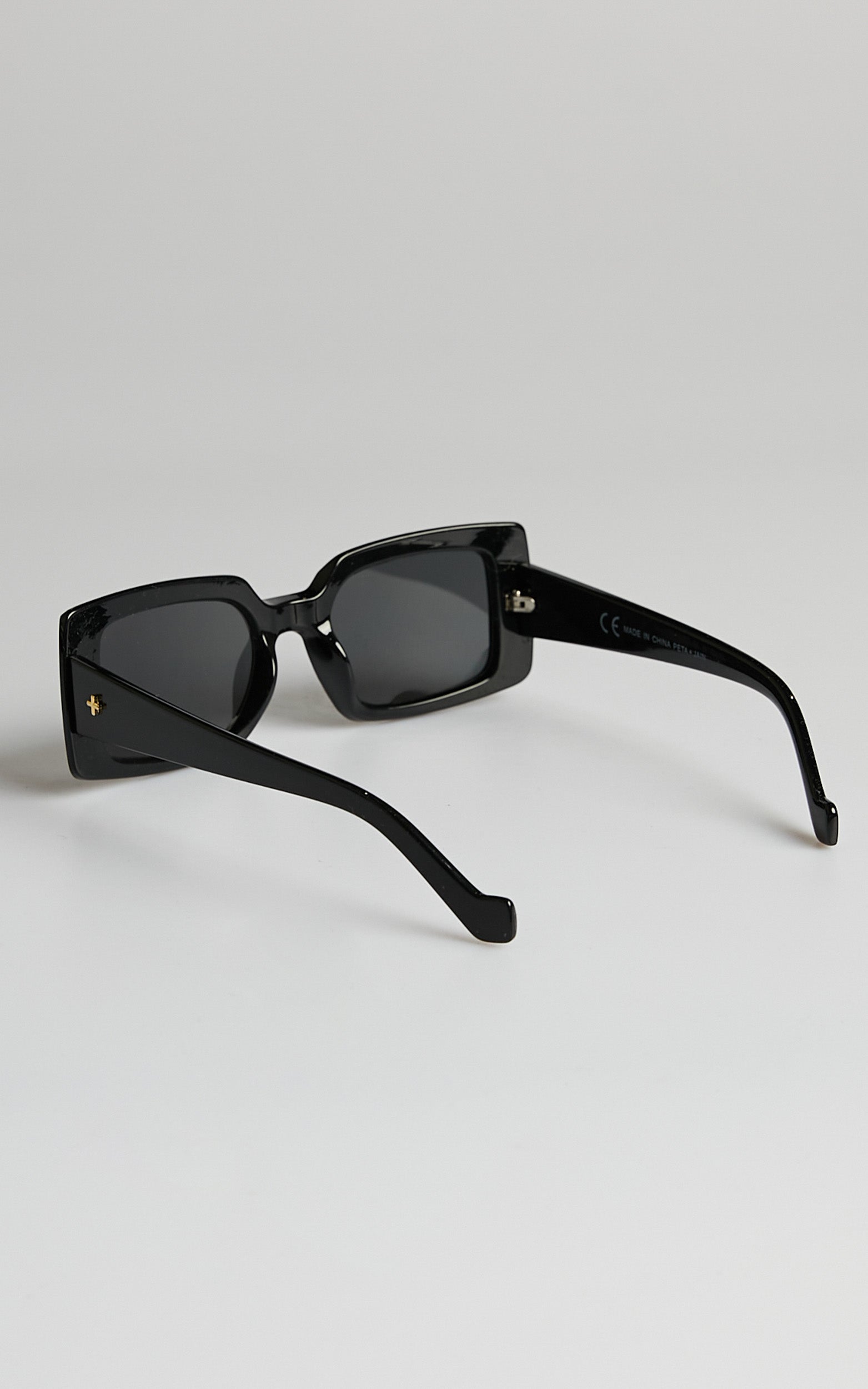 Peta and Jain - Lopez Sunglasses in Black Frame Black Lens