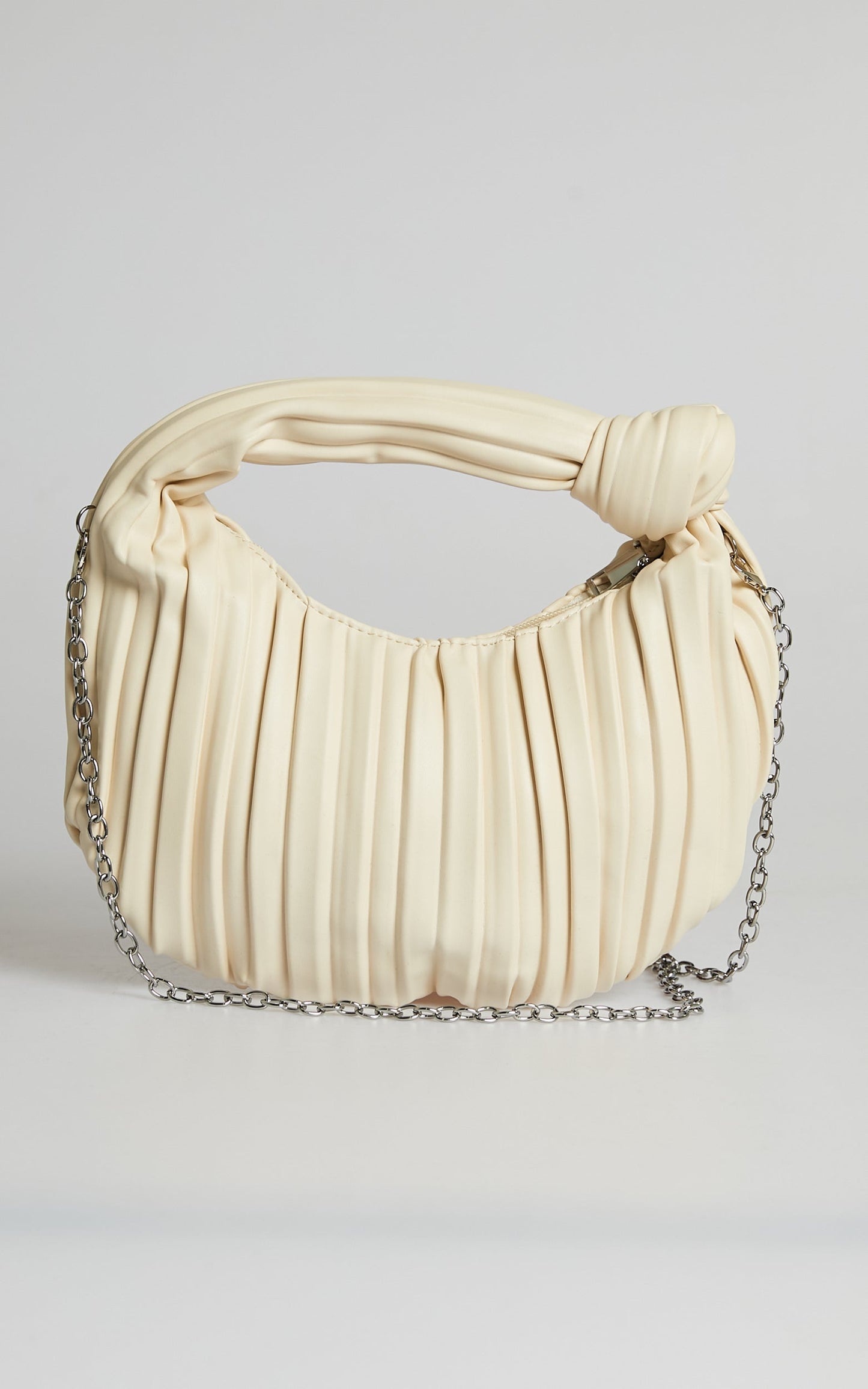 Pinky Pleated Knot Handle Bag in White