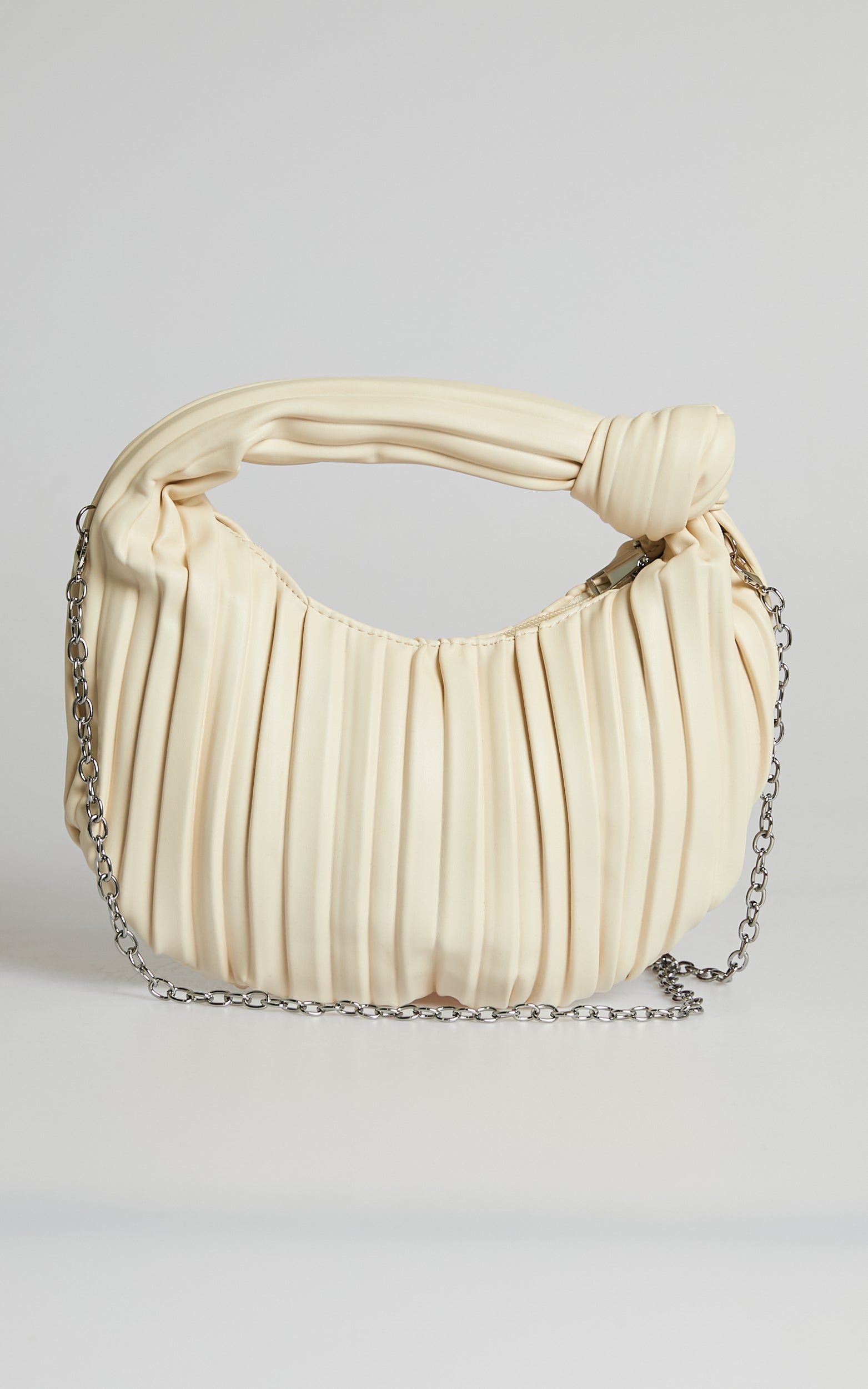 Pinky Pleated Knot Handle Bag in White