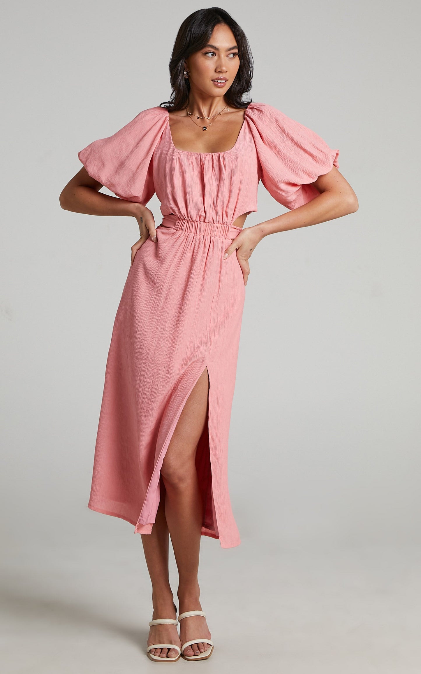Pristina puff sleeve cut out midi dress in Coral