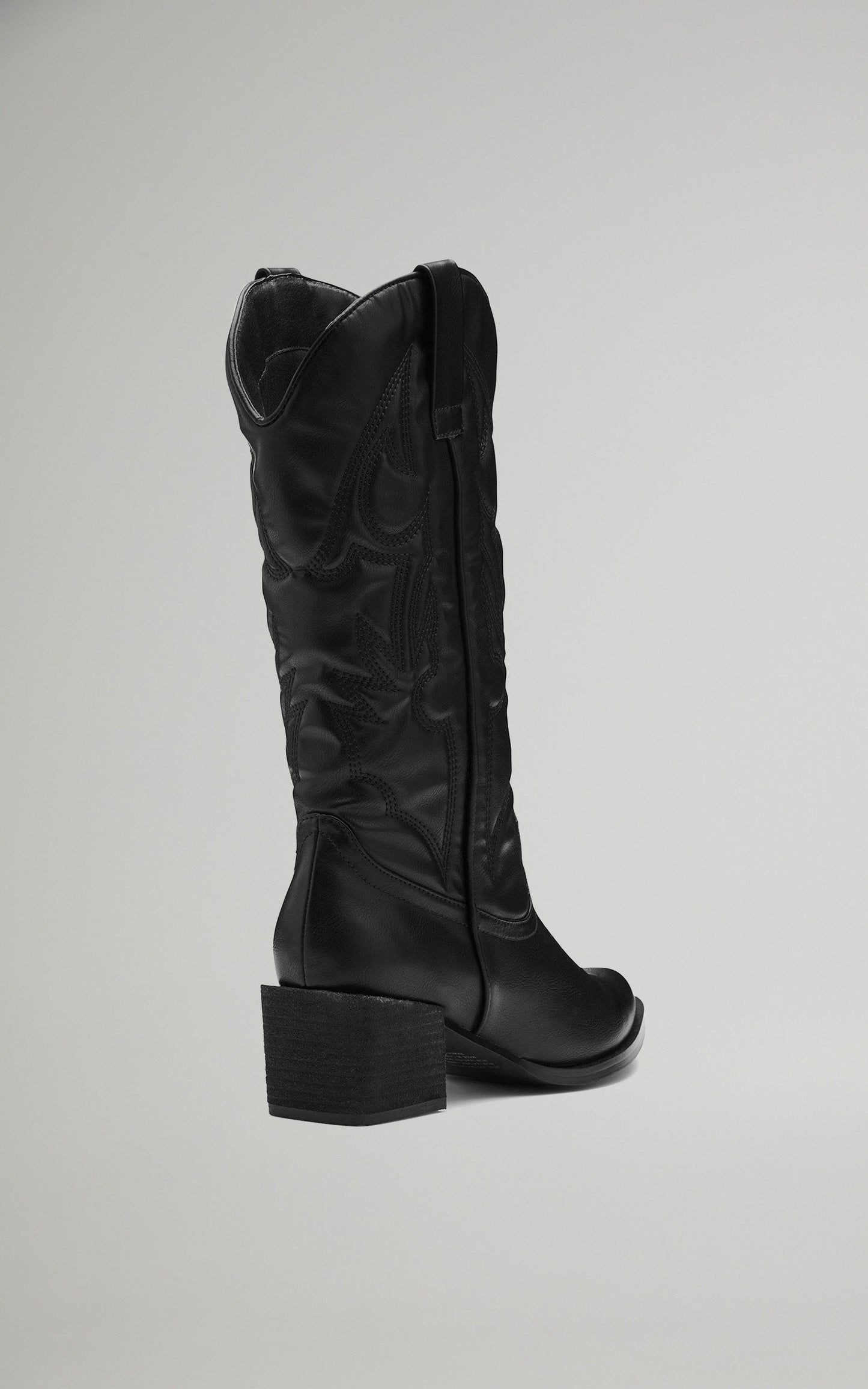 Therapy - Ranger Boots in Black