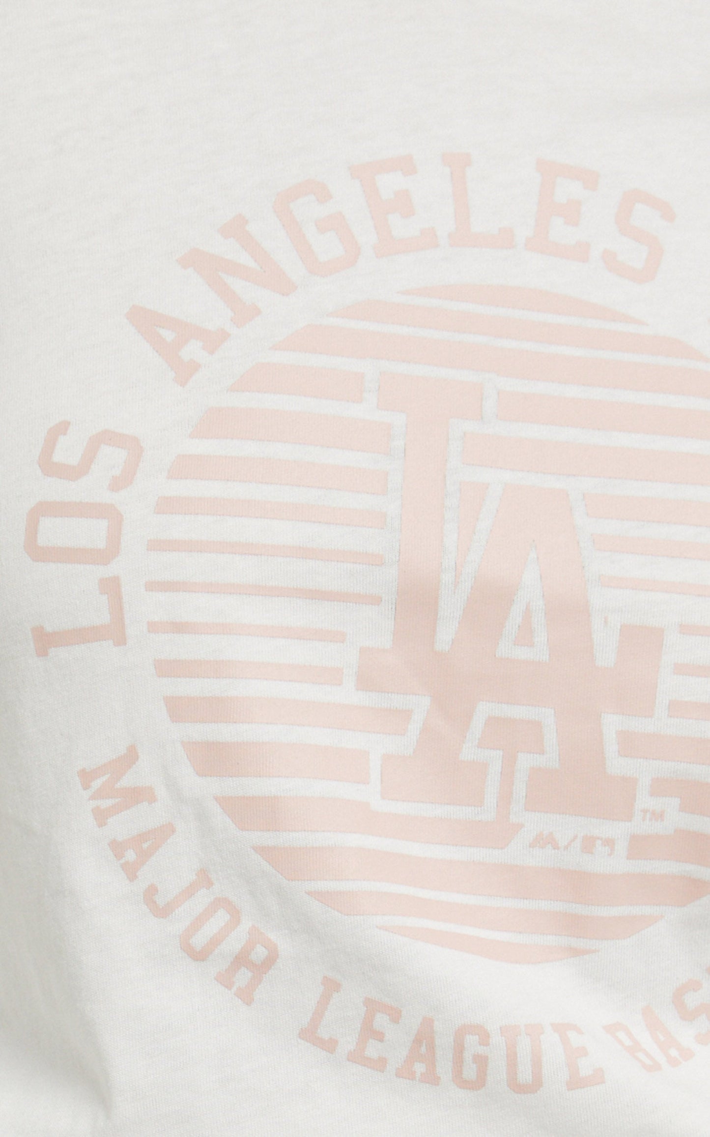 Majestic - Dodgers Canyon Run Logo Tee in Vintage White