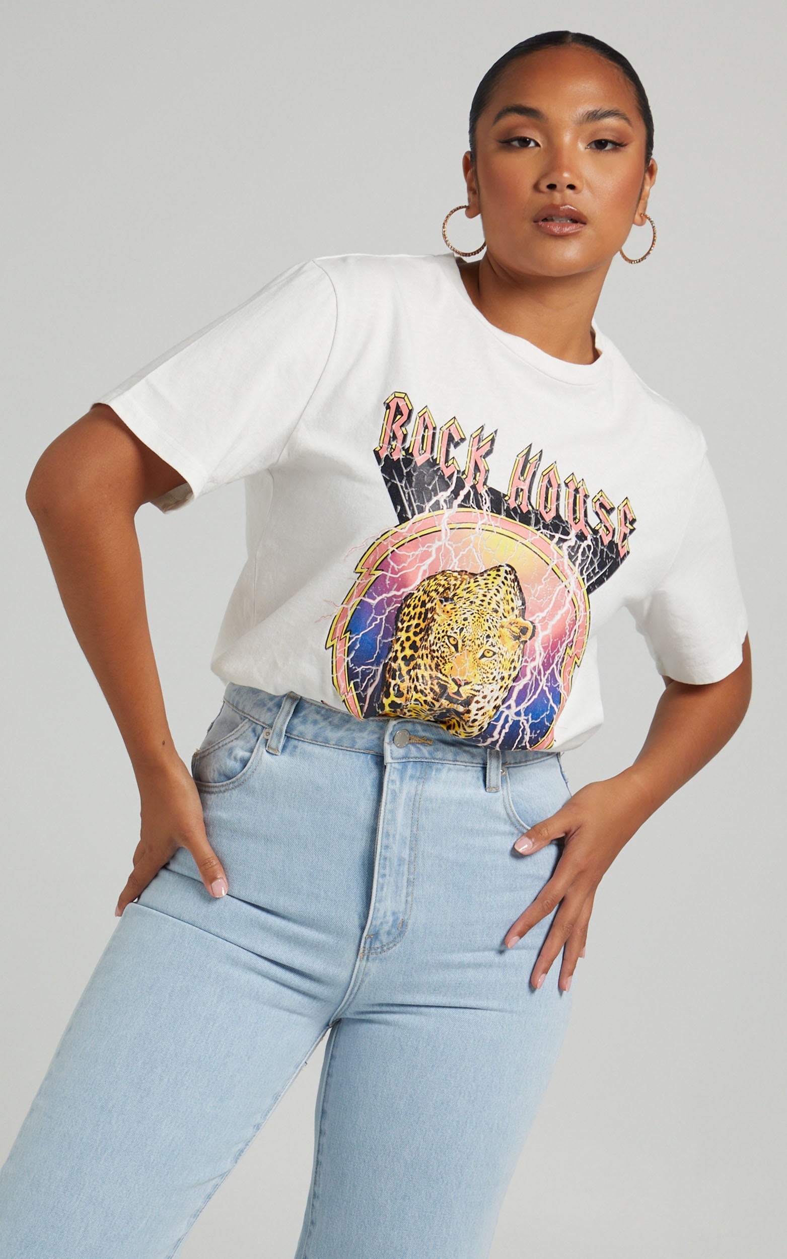 Electric Cheetah Graphic T Shirt in White