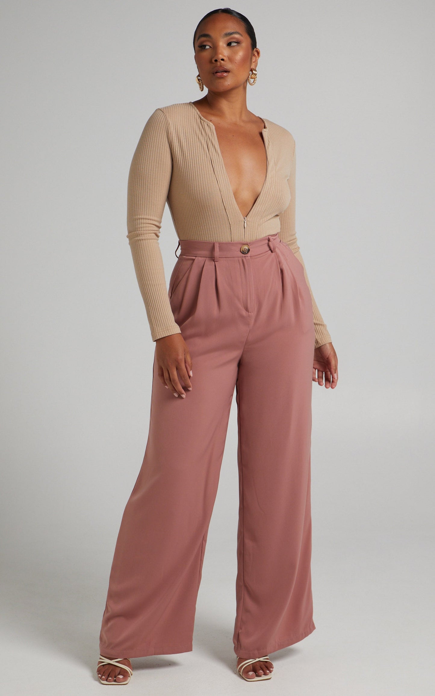 Zachy tailored pants in Taupe