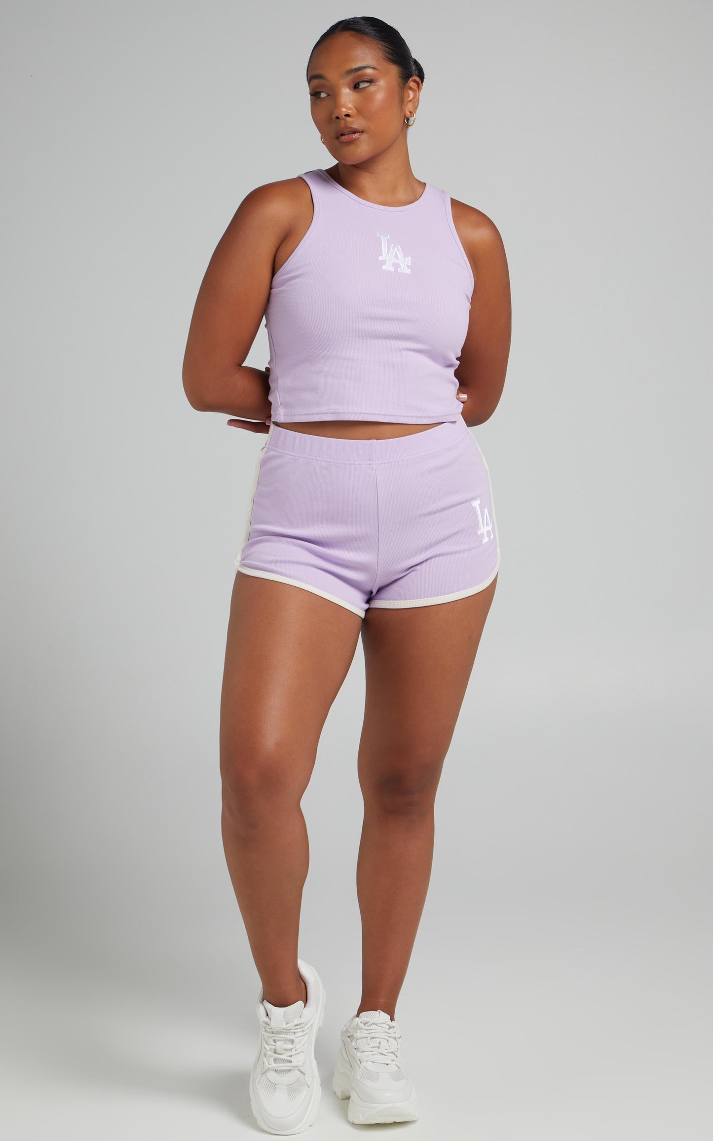 Majestic - Dodgers Rib Short in Orchid