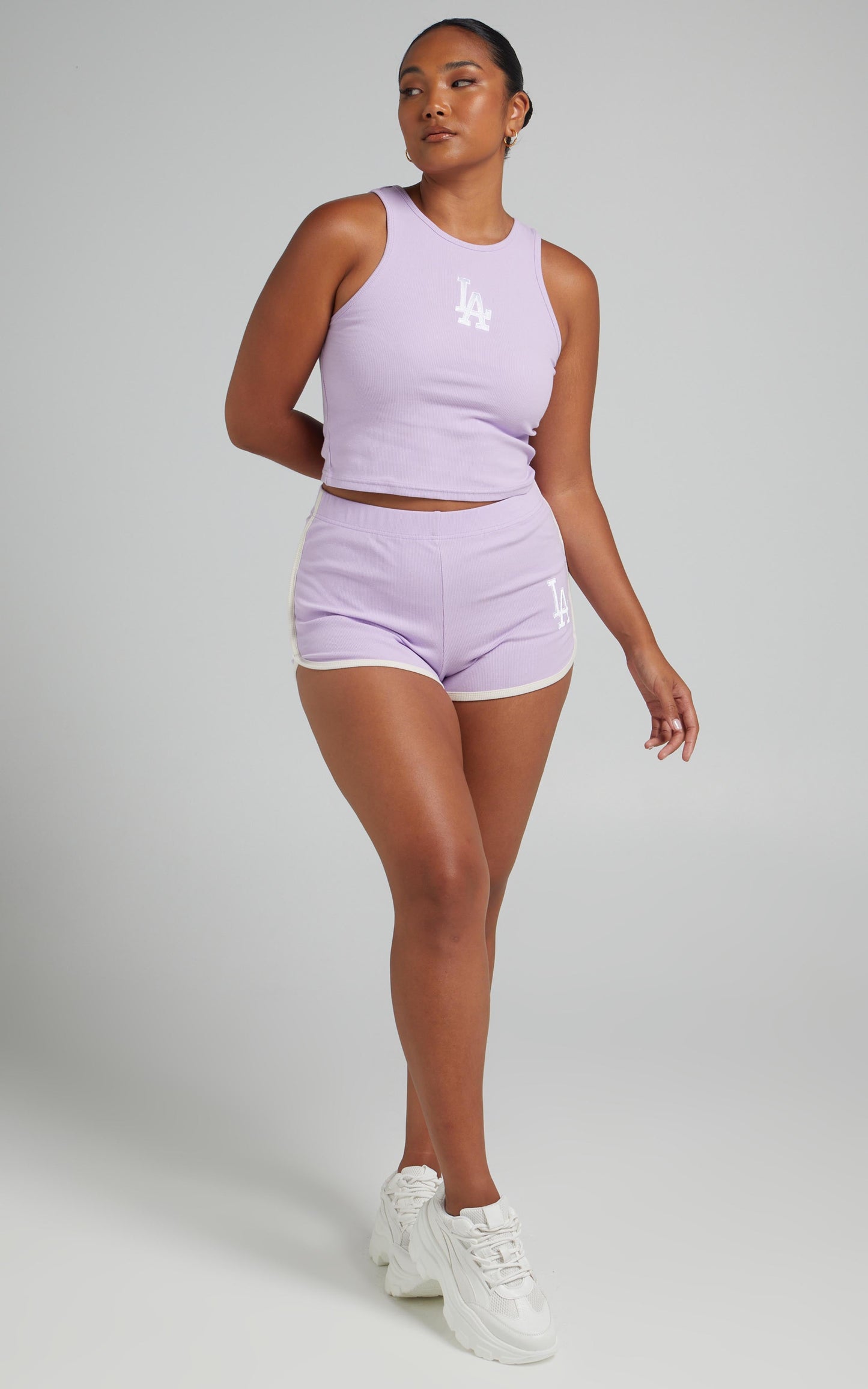Majestic - Dodgers Rib Short in Orchid