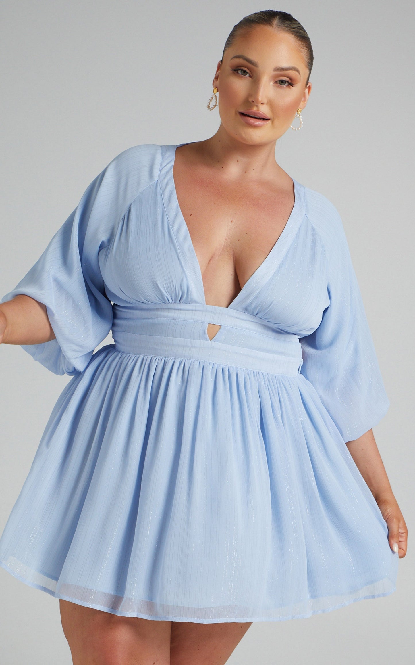 Valeraine Balloon Sleeve Open Back Mini Dress in Steel Blue