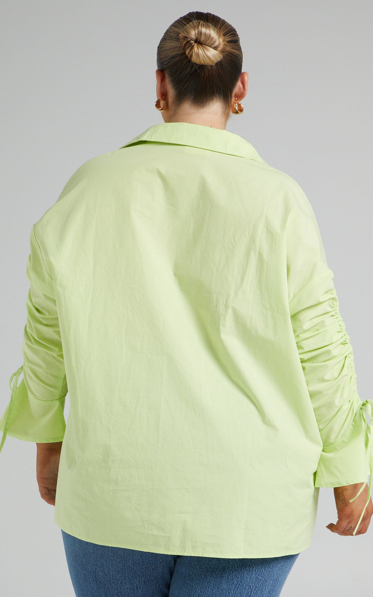 Melli Shirt - Longsleeve Ruched Shirt in Lime