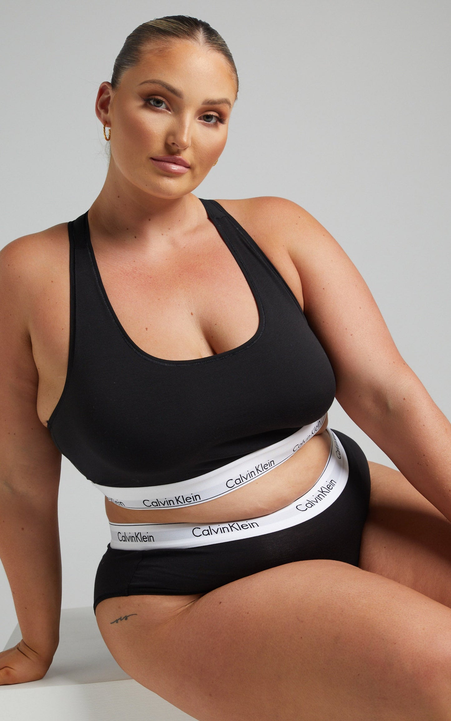 Calvin Klein - MODERN COTTON HIPSTER PLUS in Black