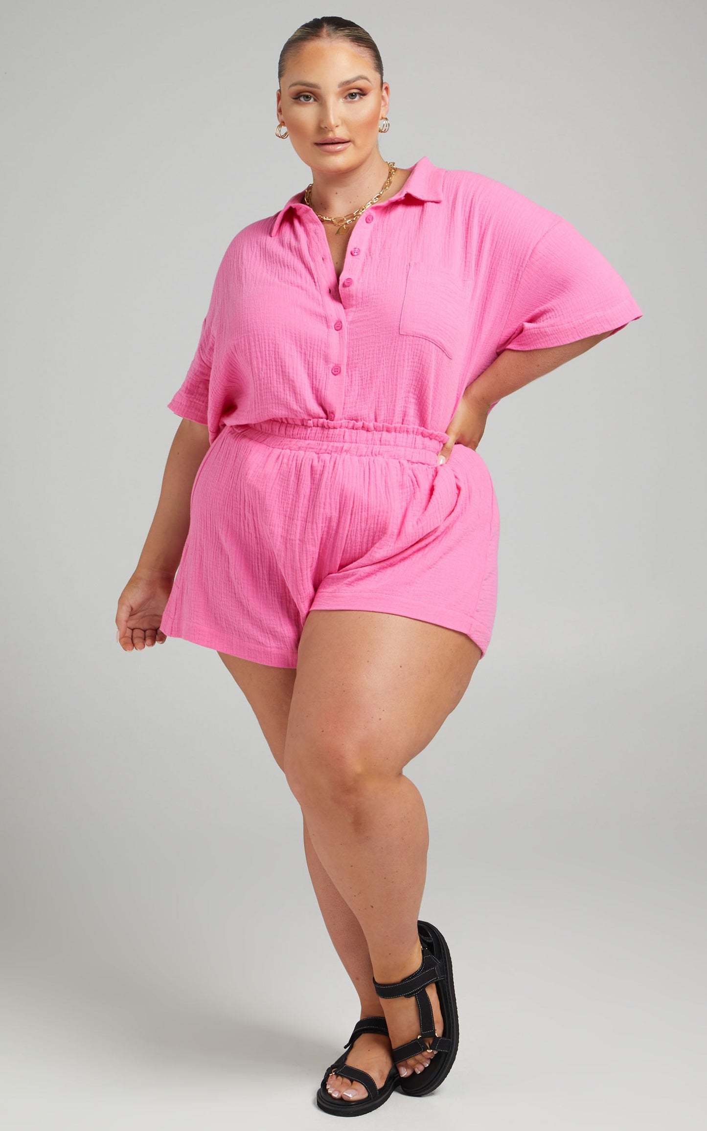 Donita Shorts - Elastic Waist Shorts in Pink
