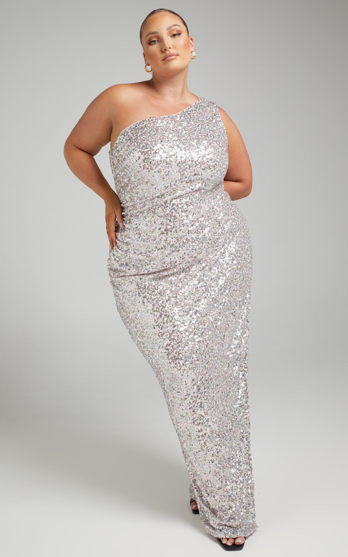 Jowellen High Split One Shoulder Maxi Dress in Multi Sequin