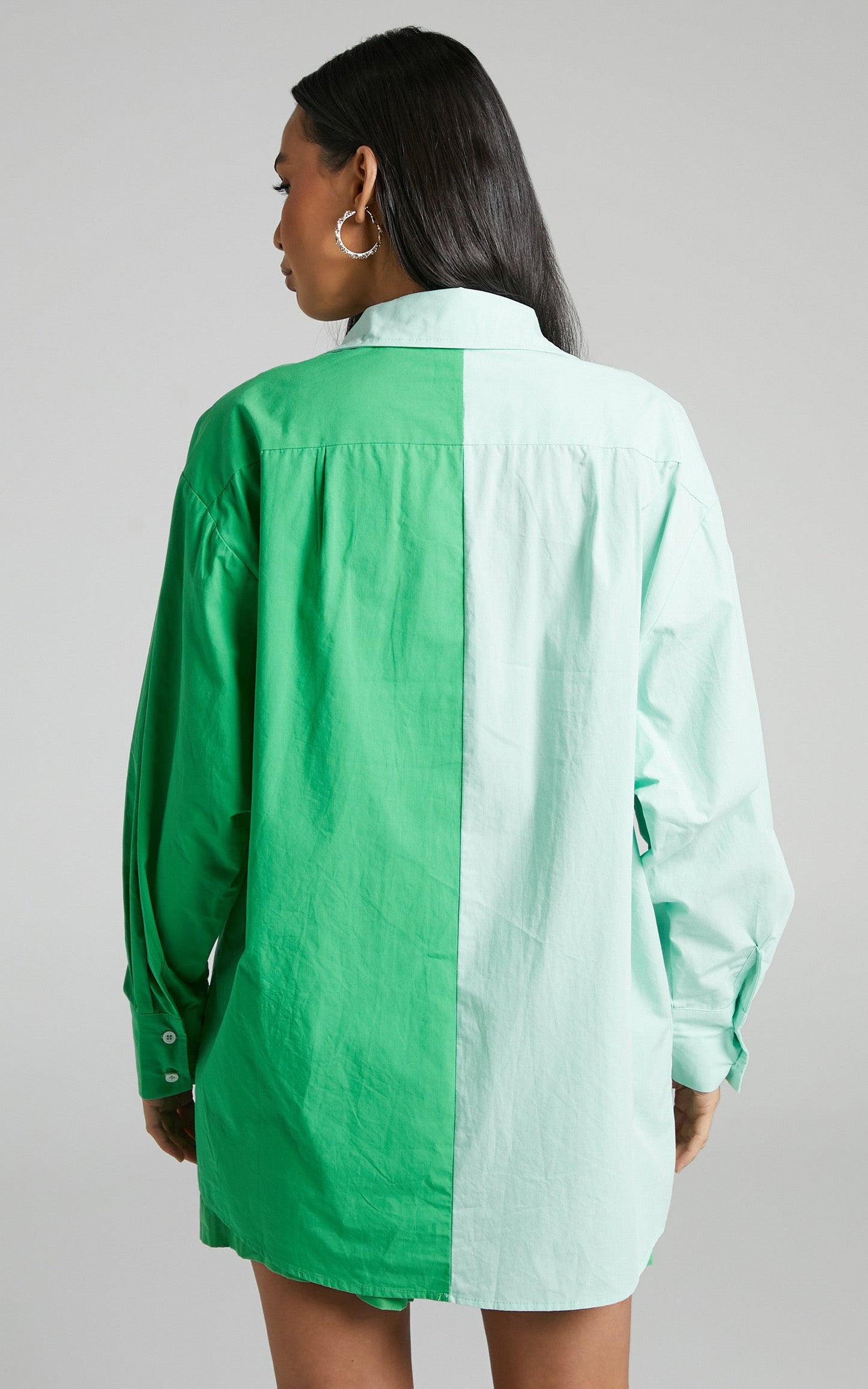 Roewe Shirt - Colour Block Oversized Button Up Shirt in Mint & Green