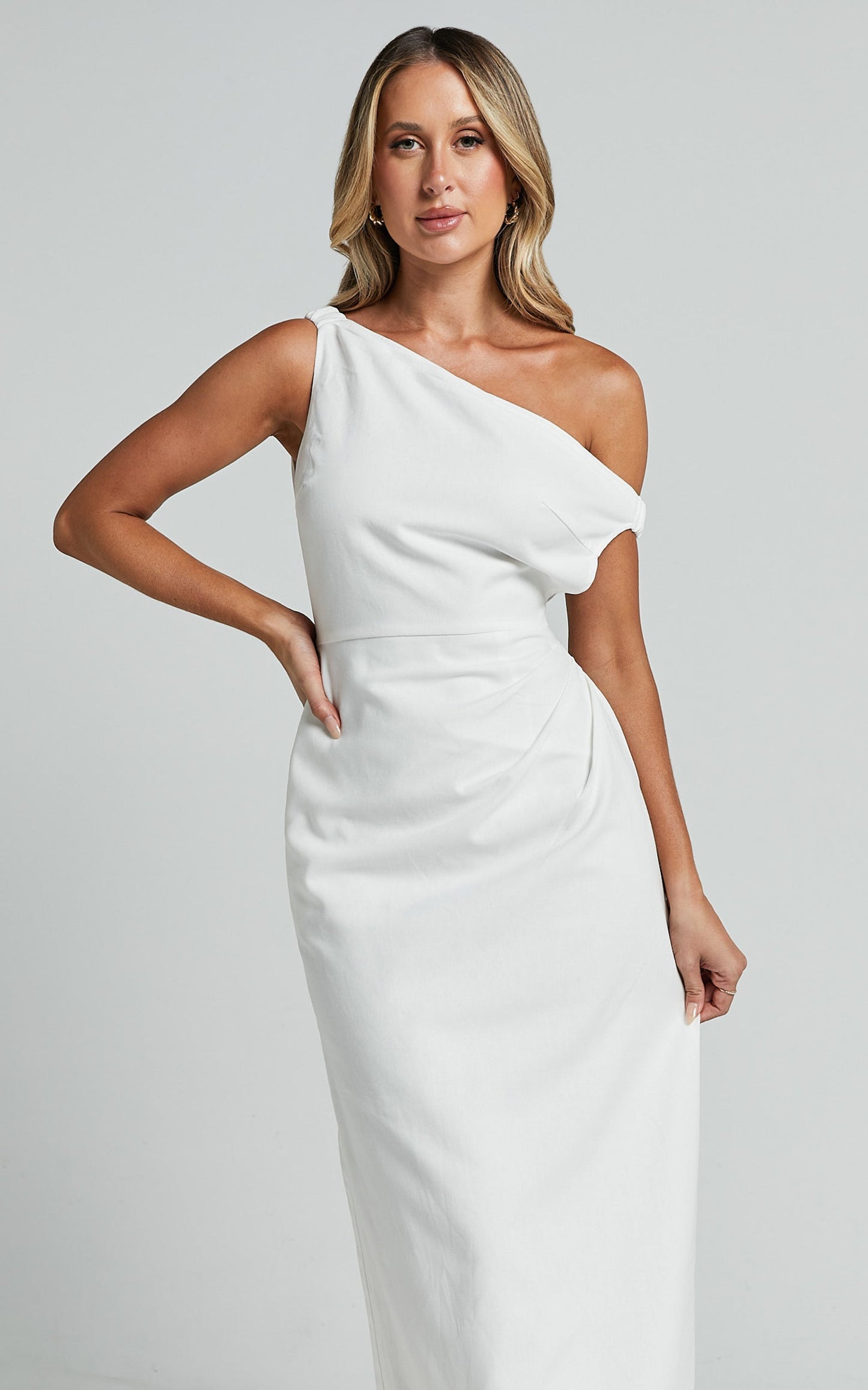 Runaway The Label - Jaspin Midi Linen Blend Dress in White