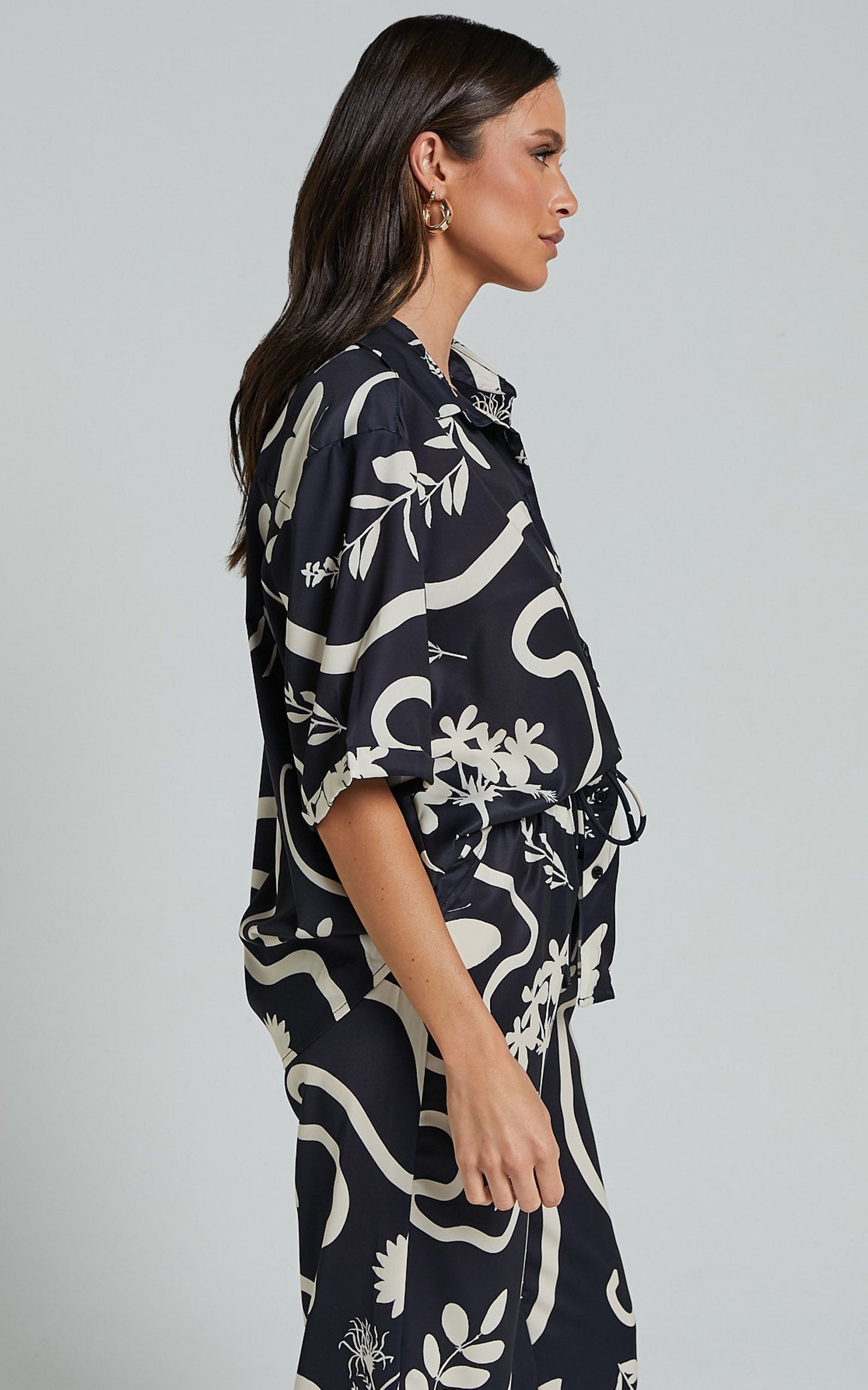 Runaway The Label - Leo Shirt in Black/Sand