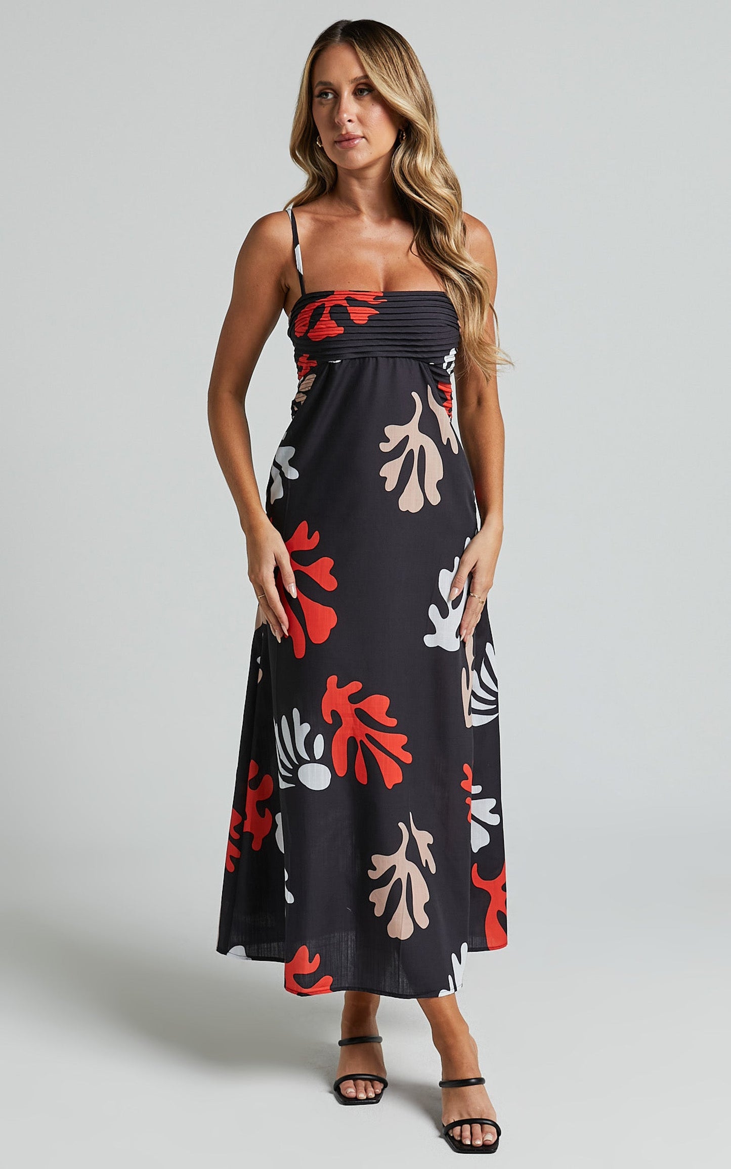 Runaway The Label - Verrone Maxi Dress in Black