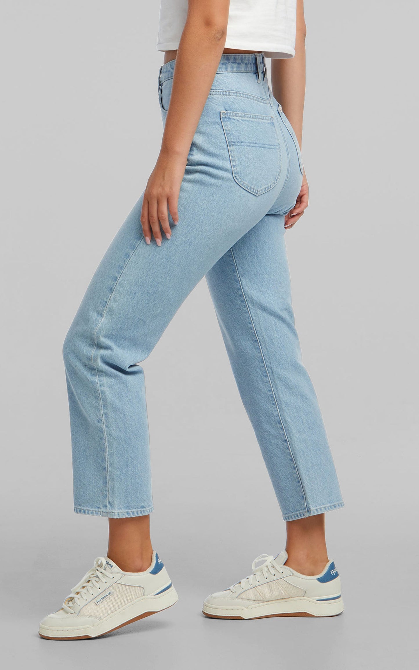 Riders - Hi Straight Curve Jeans in Blue Prediction