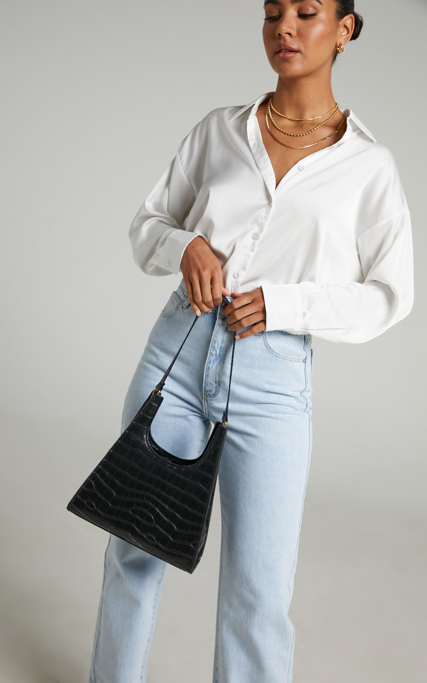 Rebecca Shoulder Bag in Black